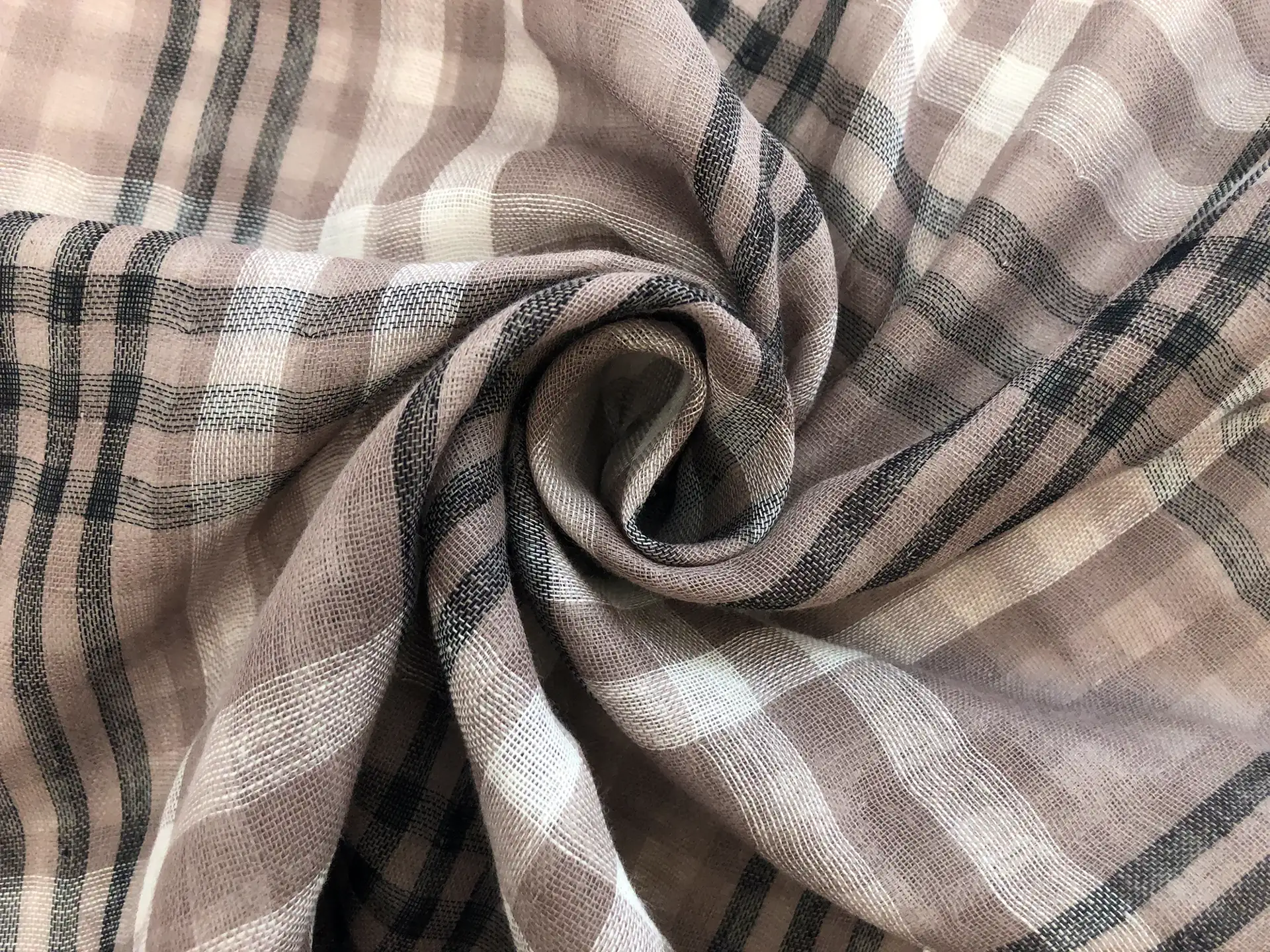 Cotton Doubleface Plaid Gauze in Warm Taupe