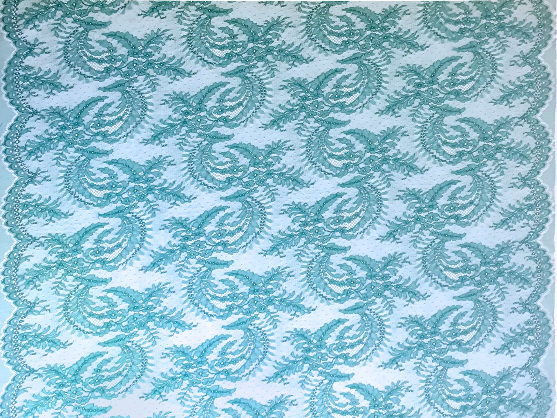 Chantilly Lace in Emerald