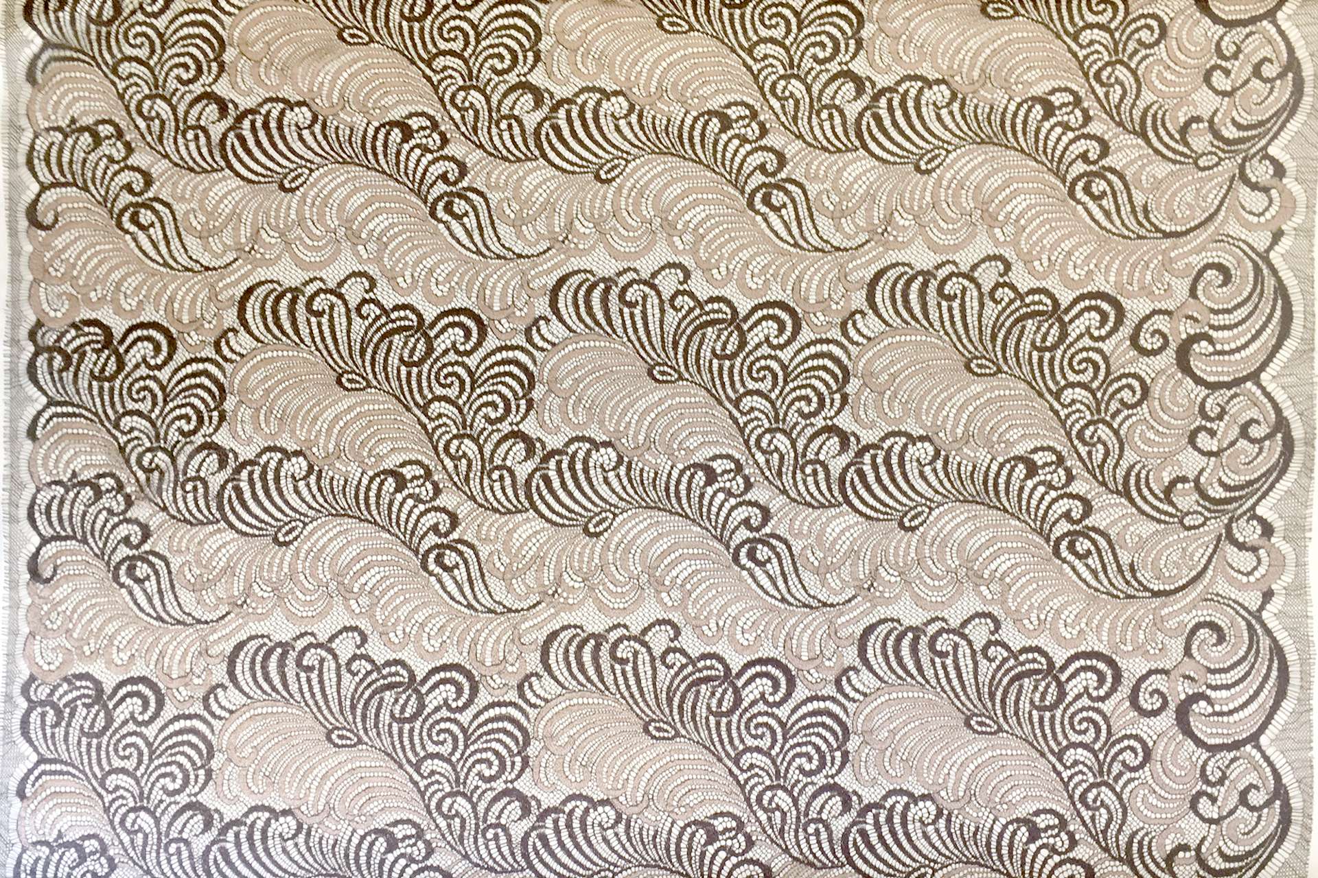 Chantilly Lace with Double Scallop in Mocha and Cream