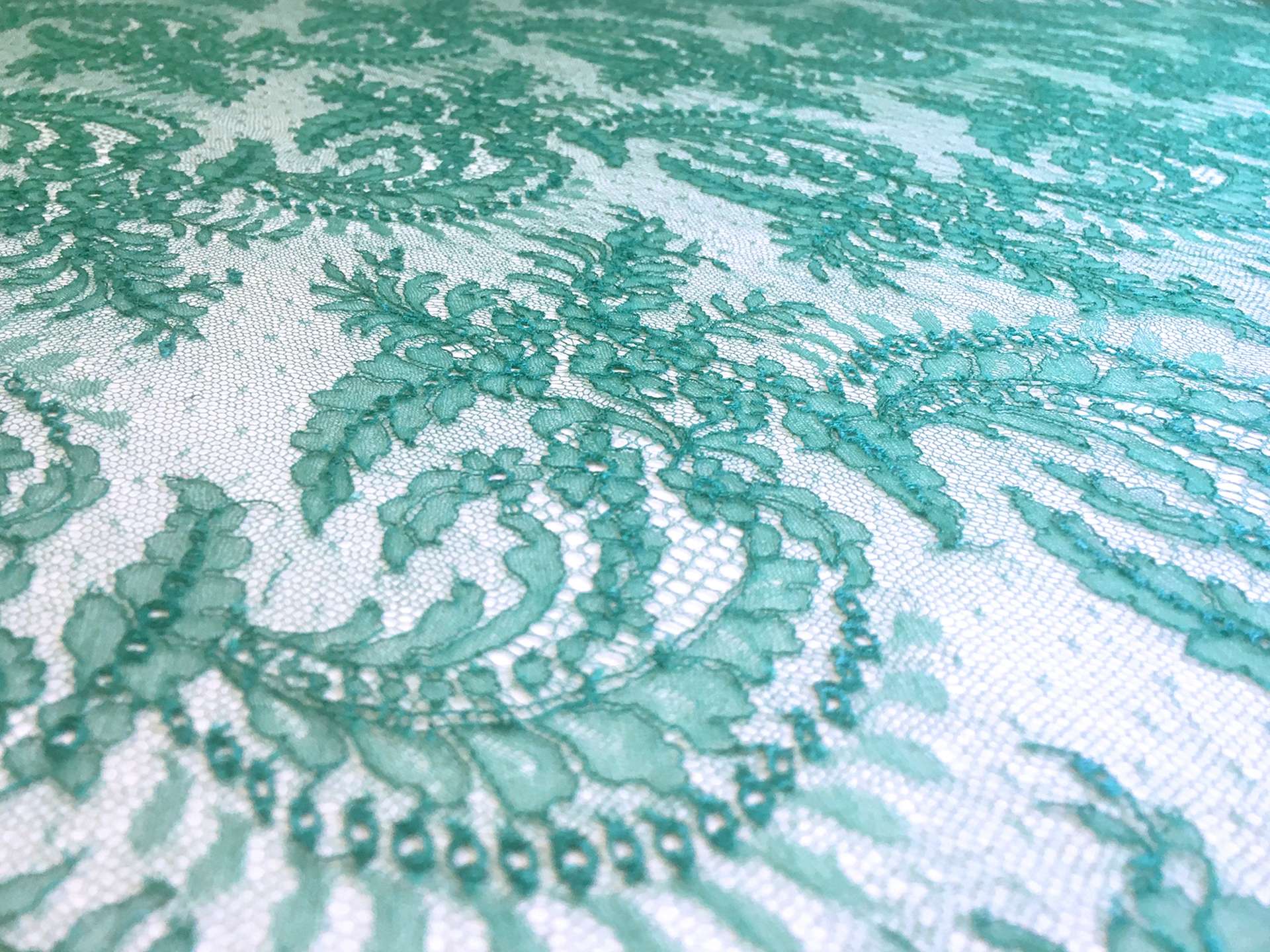 Chantilly Lace in Emerald
