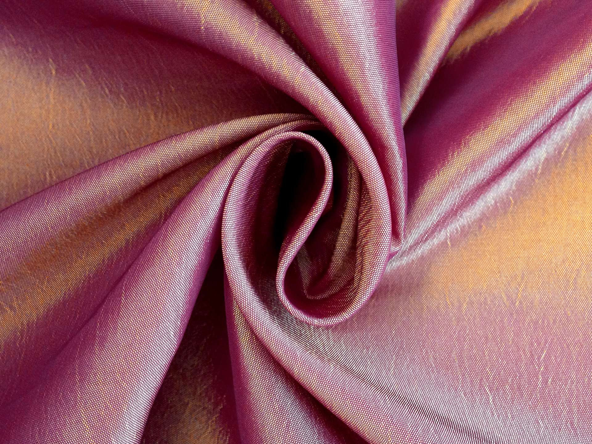 Two Tone Nylon and Polyester Blend Taffeta in Burgundy and Lime
