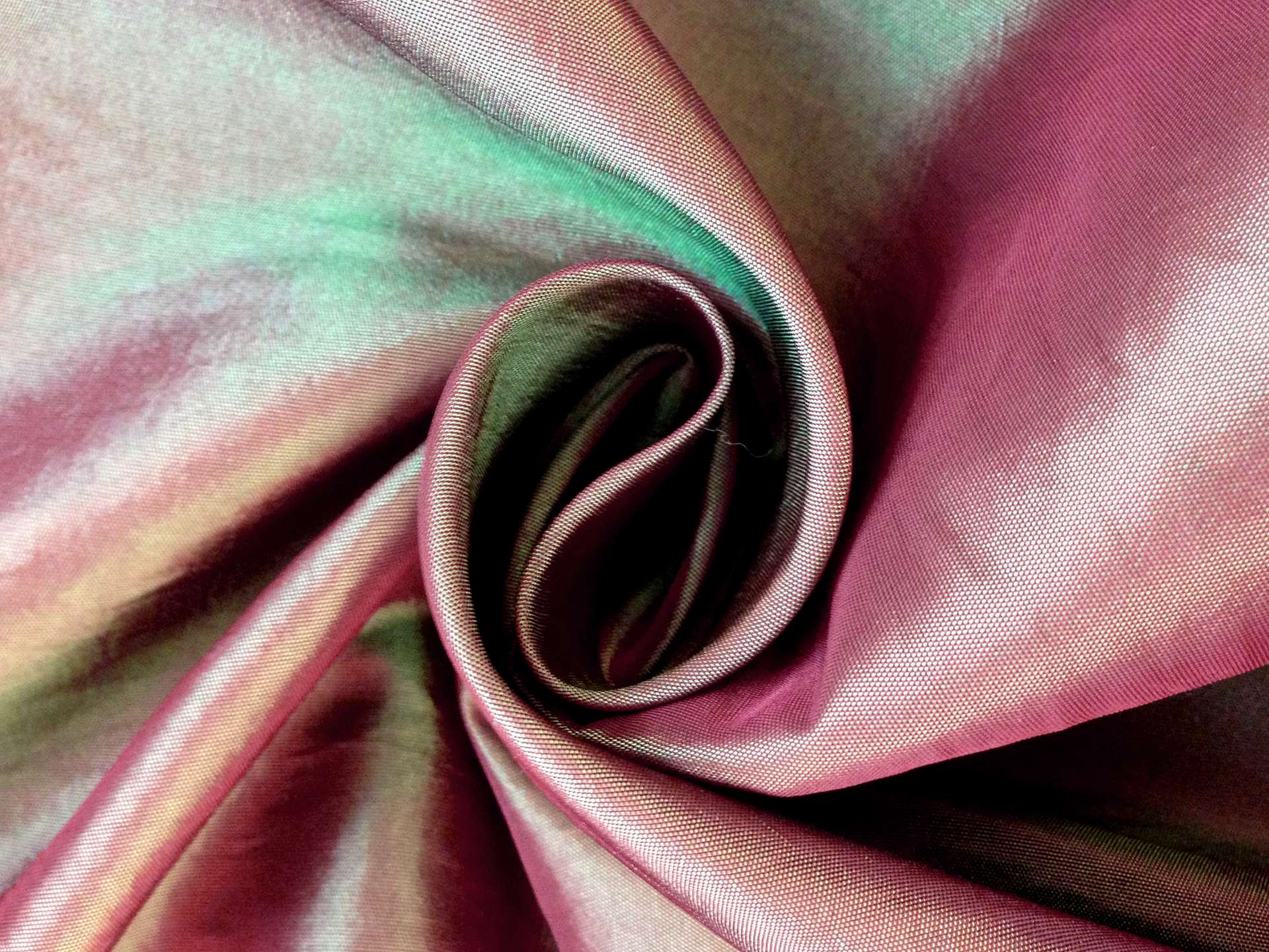 Two Tone Nylon and Polyester Blend Taffeta in Burgundy and Jade