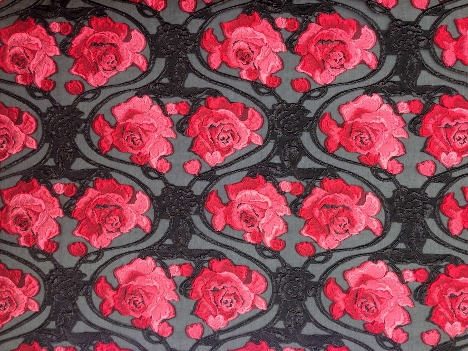 Silk Metallic Fil Coupe Organza with Large Roses