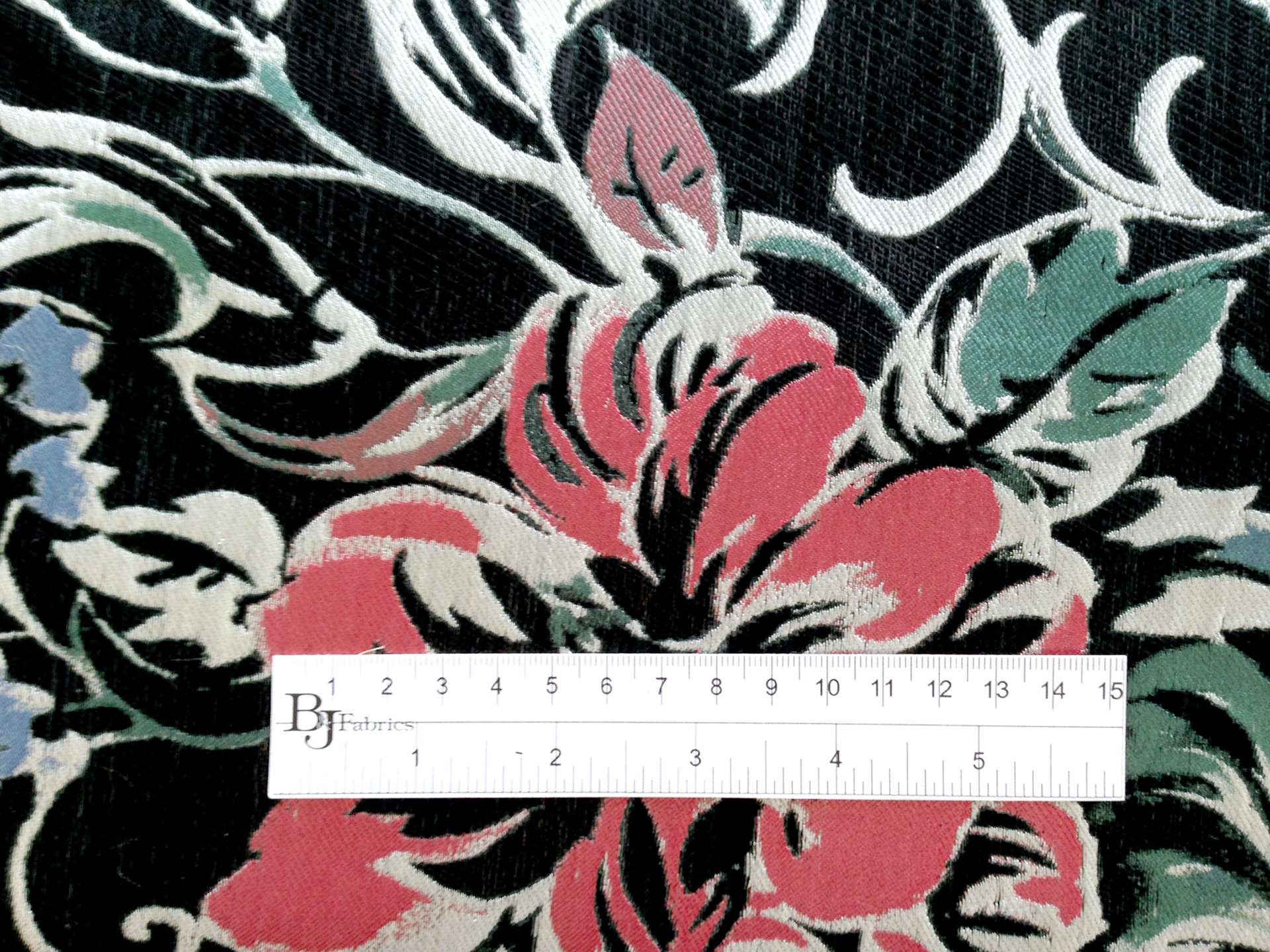 Silk Blend Jacquard with Large Floral 