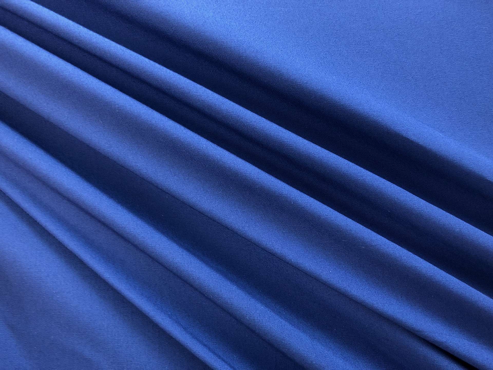 Sustainable Cotton Poplin in Blue