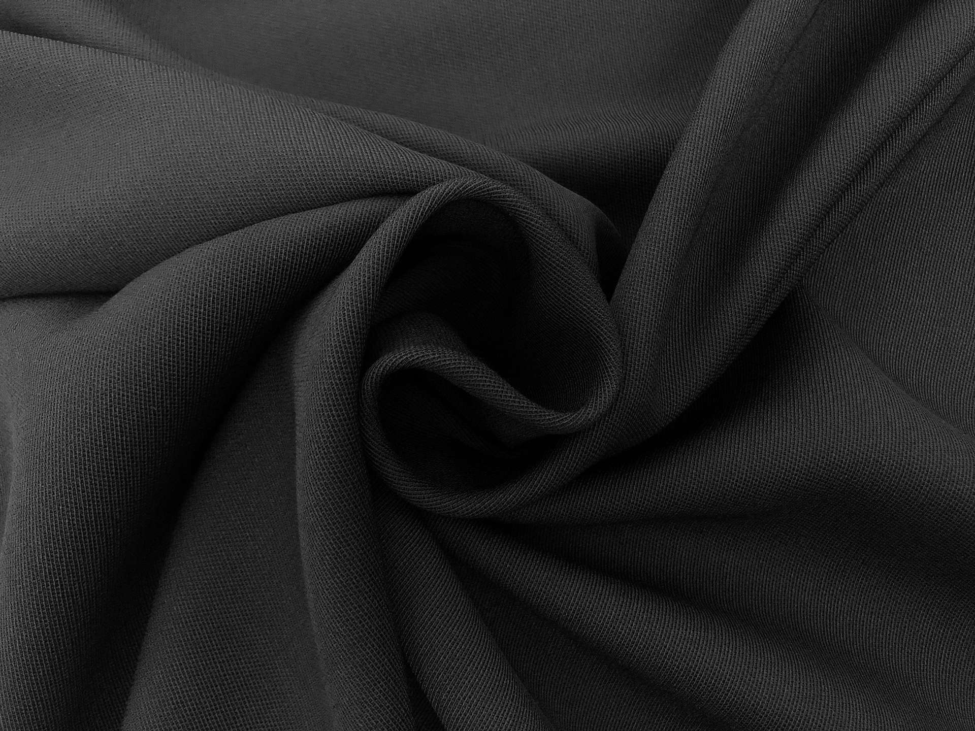 Italian Virgin Wool Cover Twill Suiting in Nero
