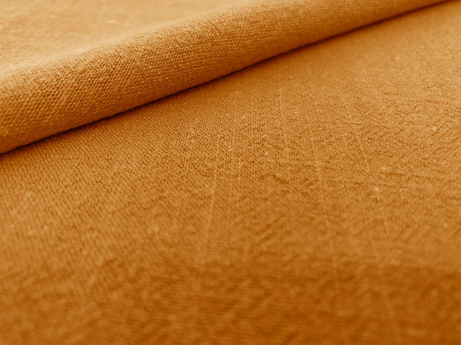 Sustainable Viscose Linen Blend Noil in Amber