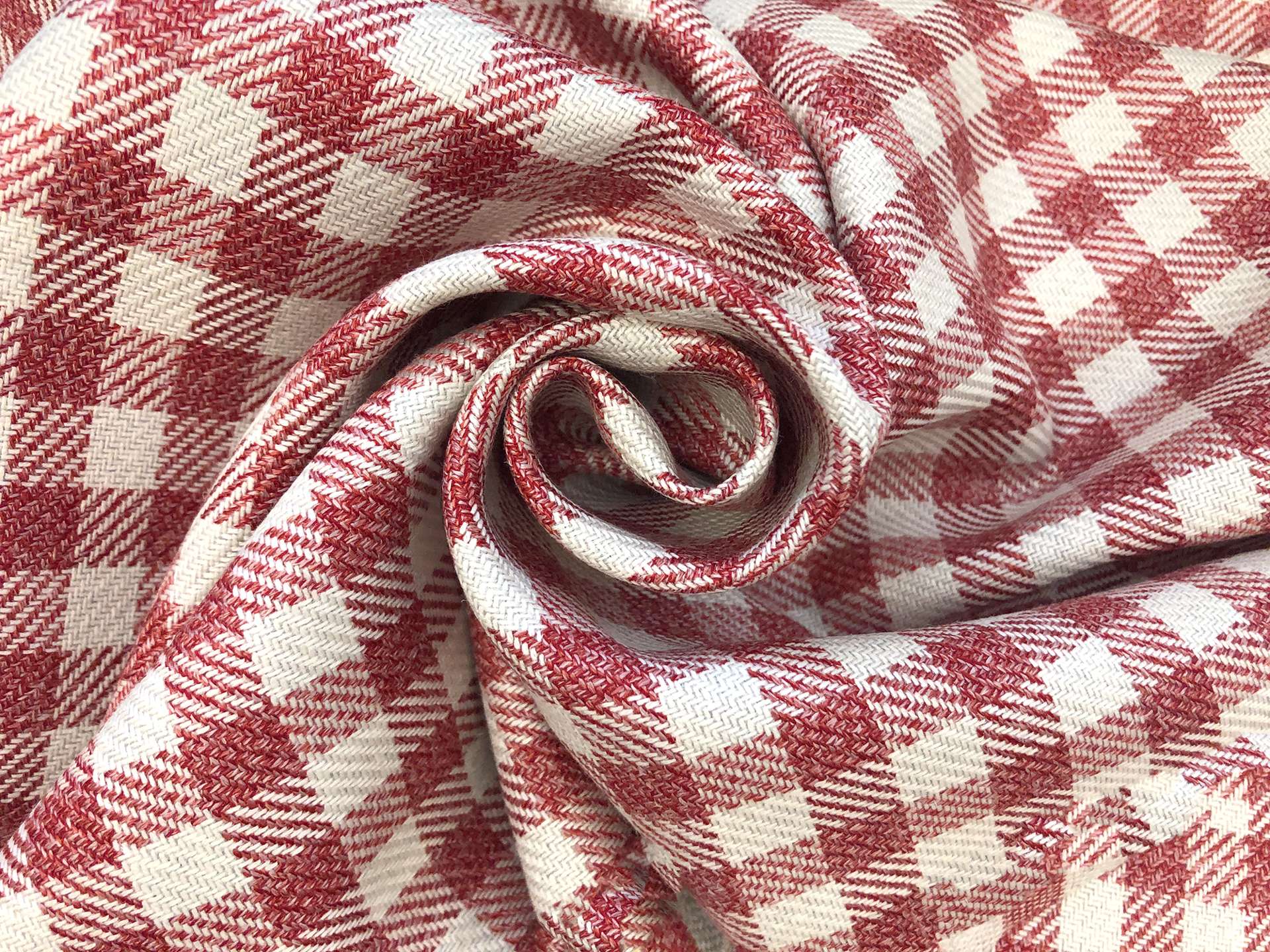 Drapers Silk & Wool Shepherds Check in Red