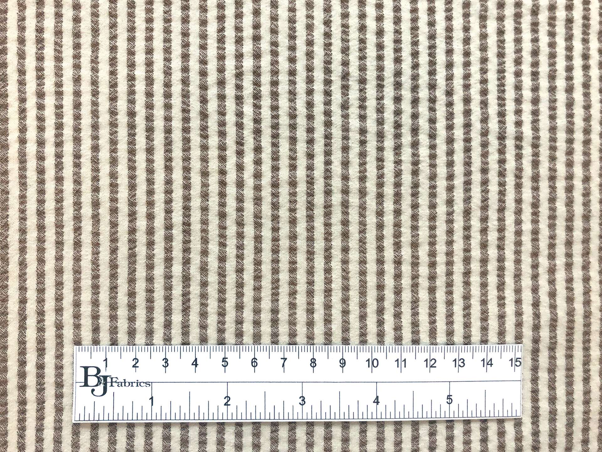 Stretch Wool Seersucker Suiting in Ivory