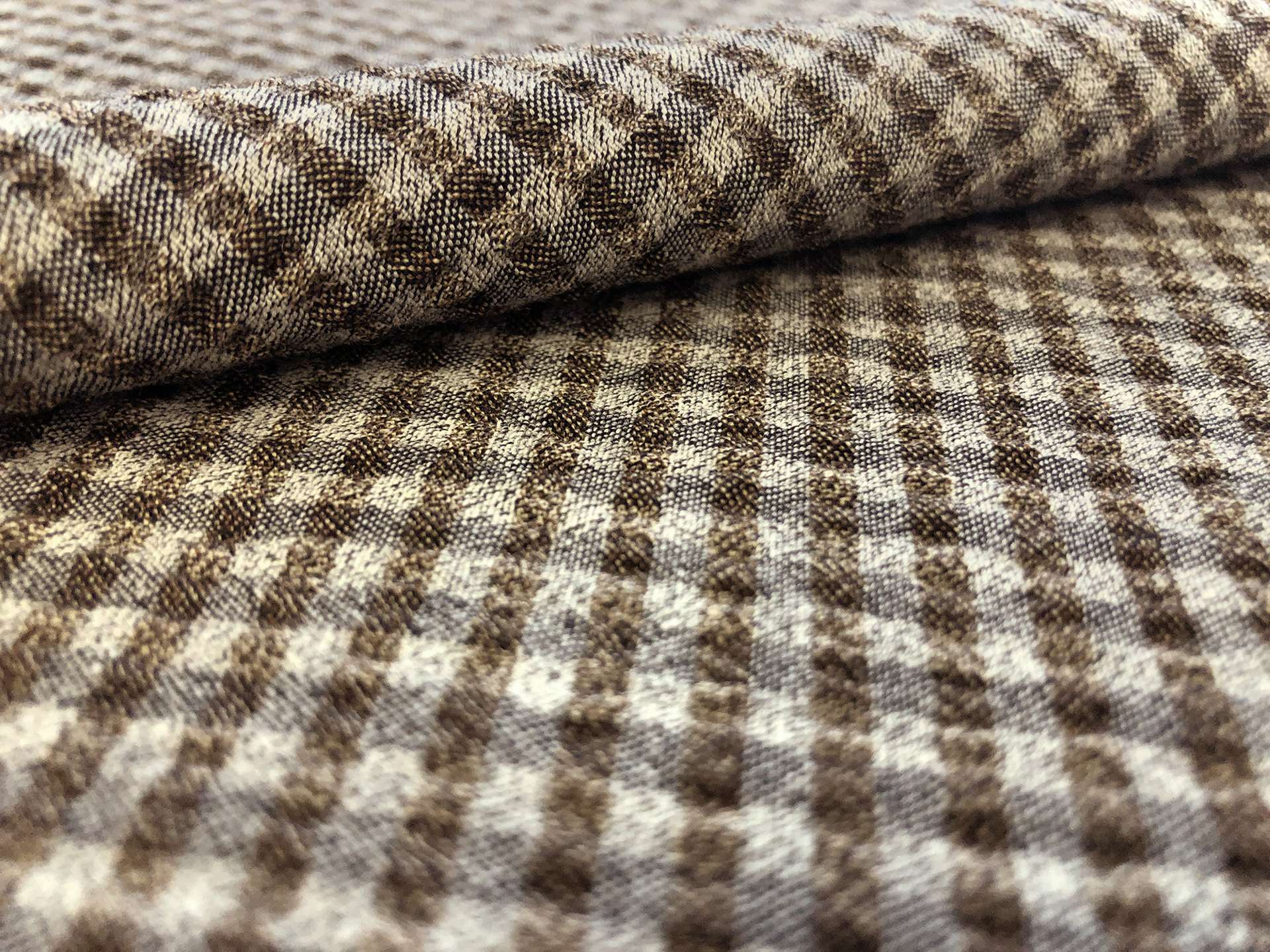Italian Stretch Wool Seersucker Check in Brown Grey
