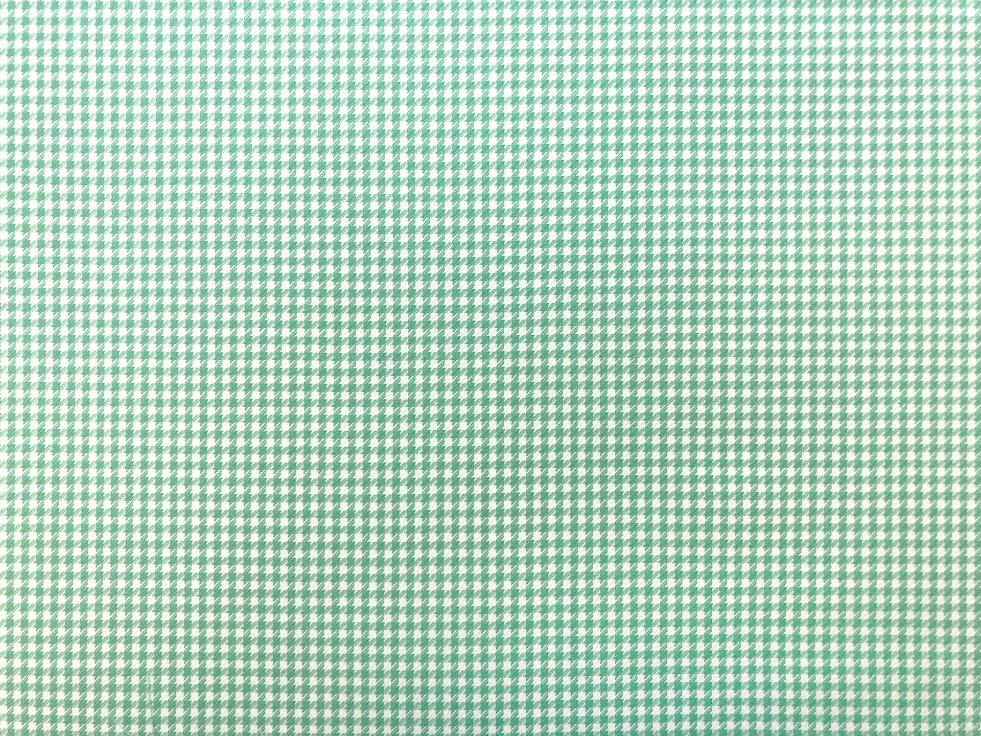 Stretch Wool Houndstooth Suiting in Shamrock Green