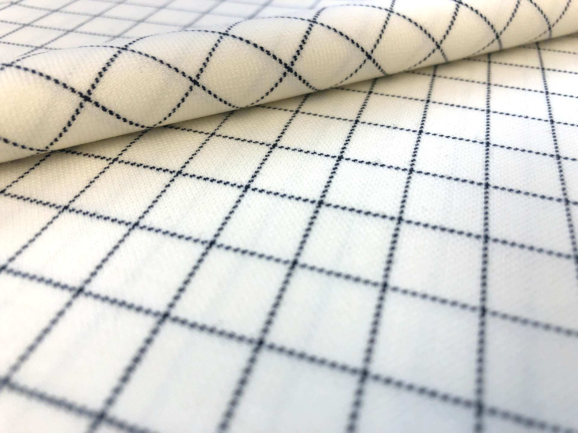 Stretch Wool Graph Check Suiting in Ivory