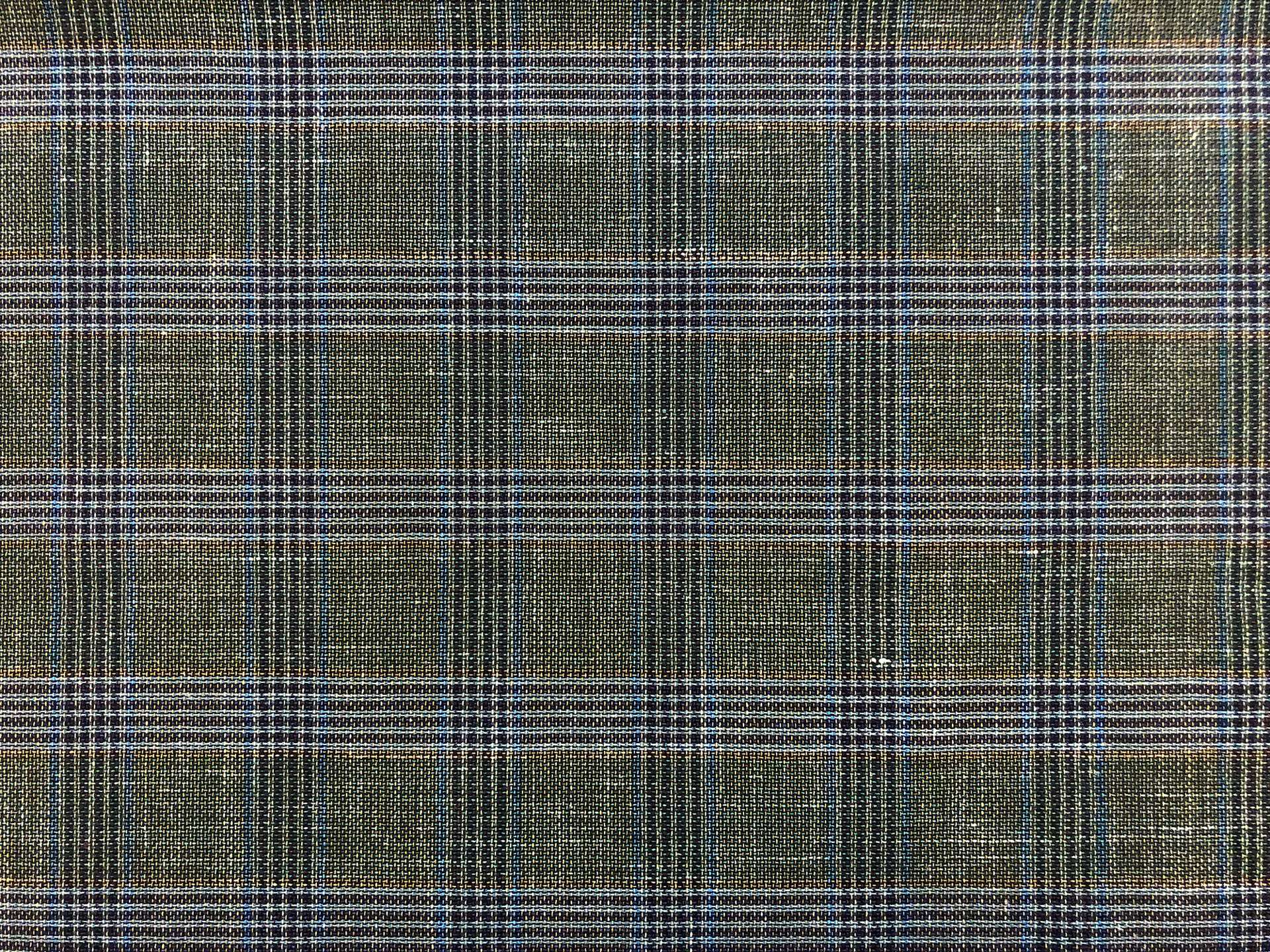 Wool, Silk & Linen Blend Tartan Plaid in Moss
