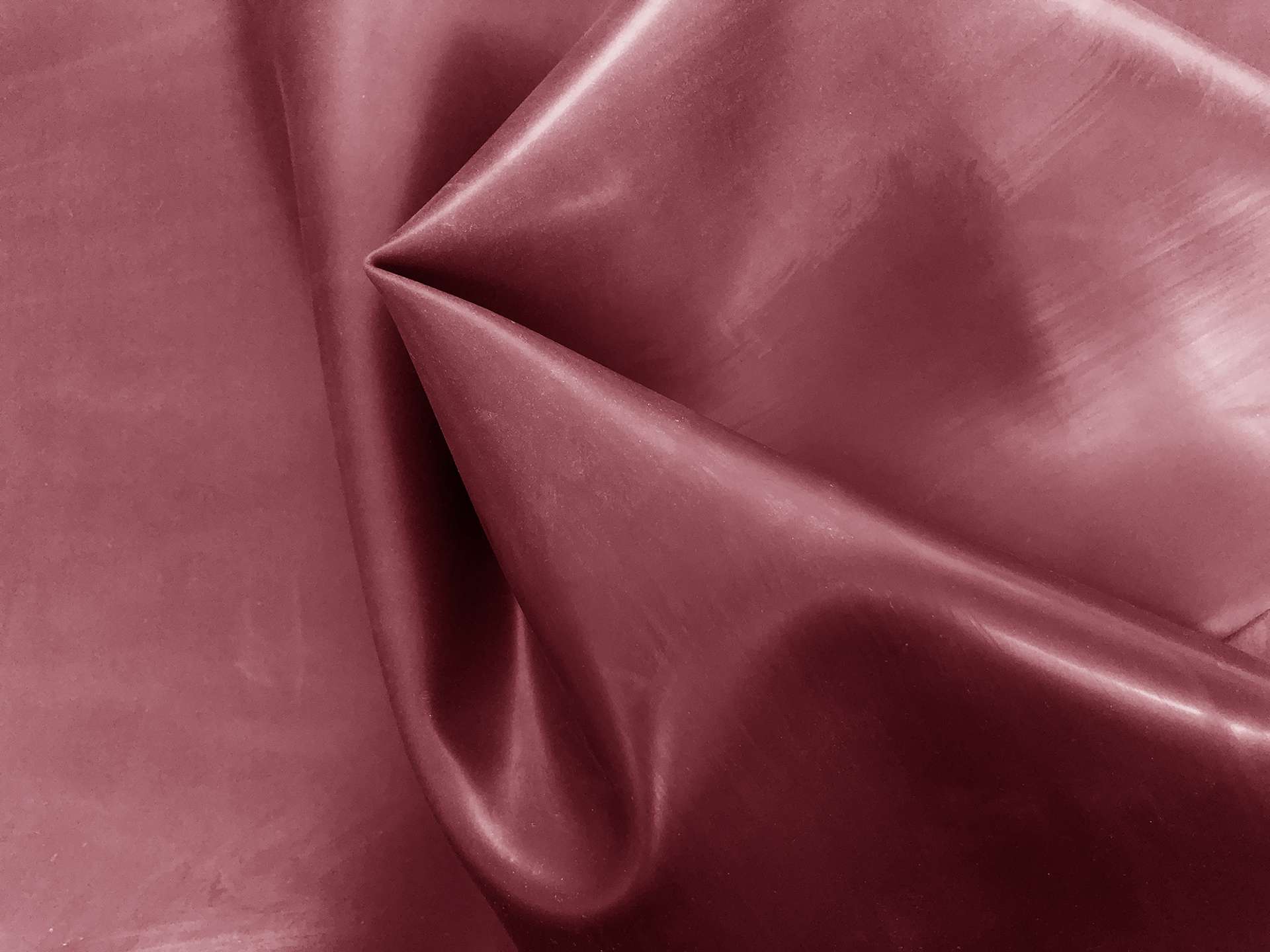.65mm Rubber in Burgundy