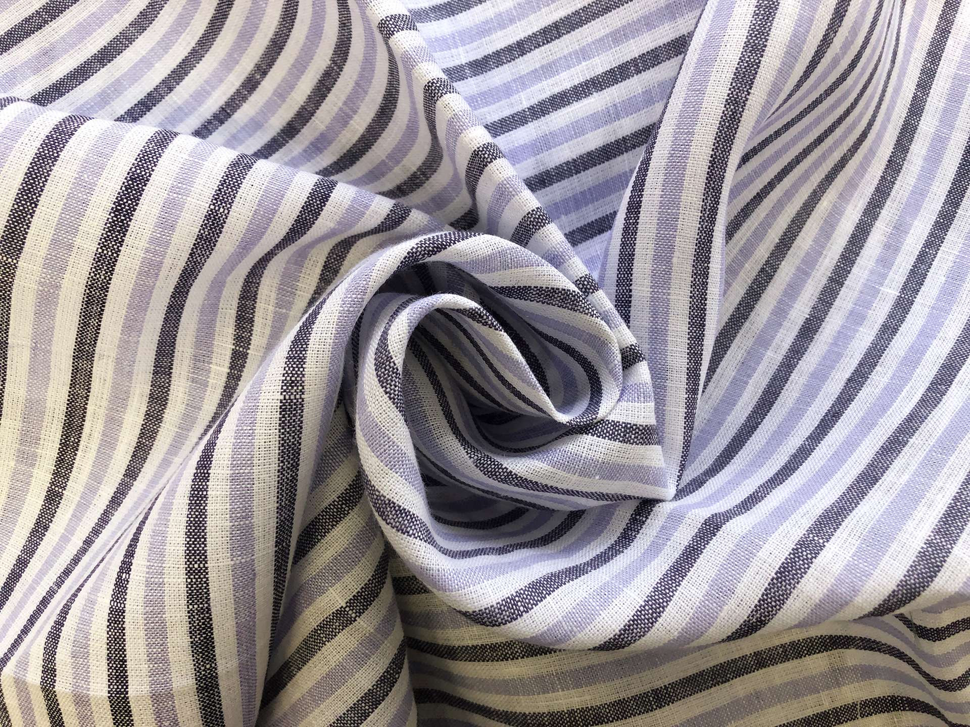 Sanforized Linen Stripe in Lavender