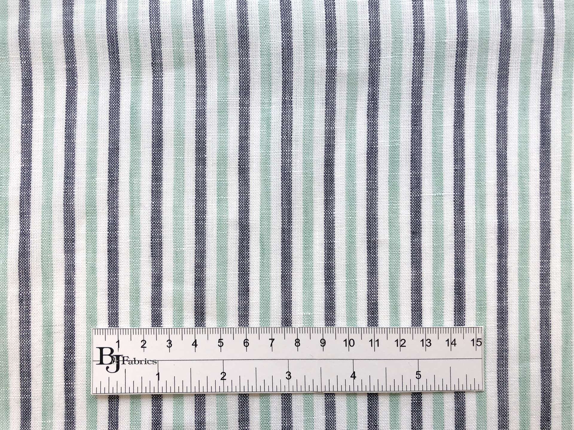 Sanforized Linen Stripe in Mint