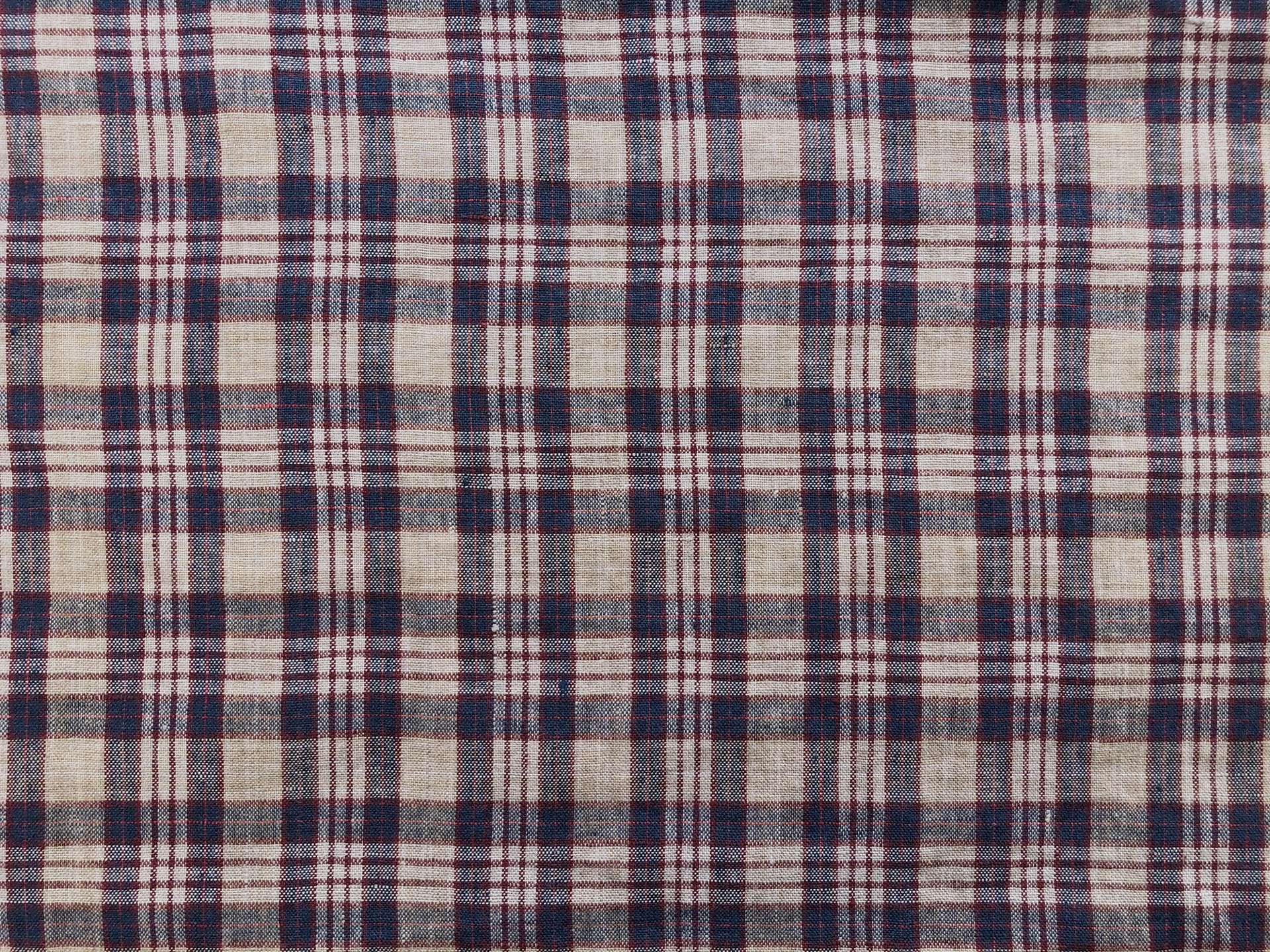 Washed Linen Plaid in Navy & Wine