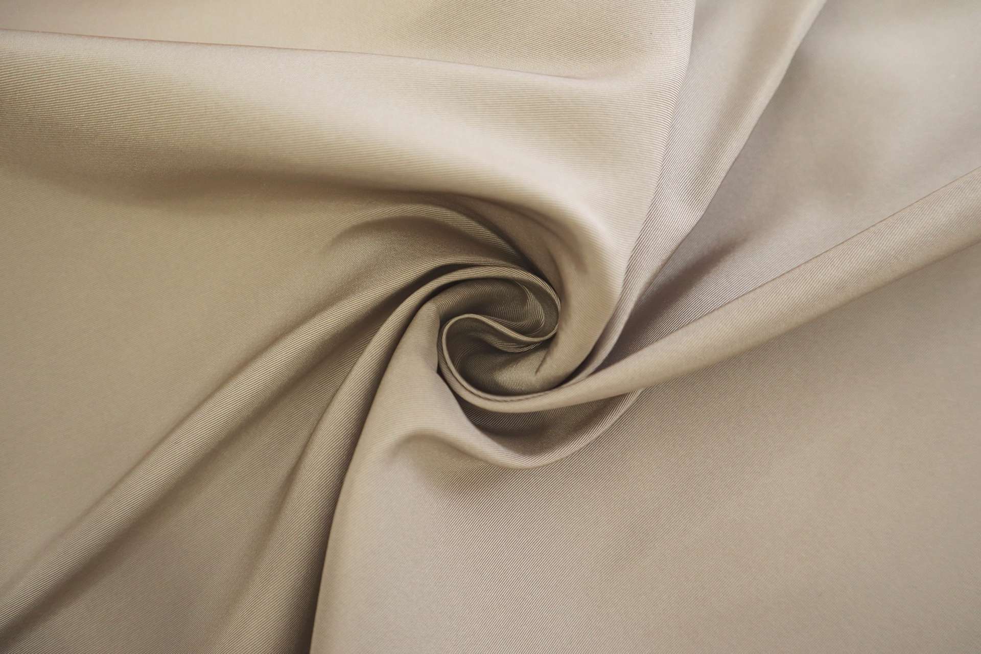 Silk Gros de Londres with a Bounce Finish in Medium Taupe