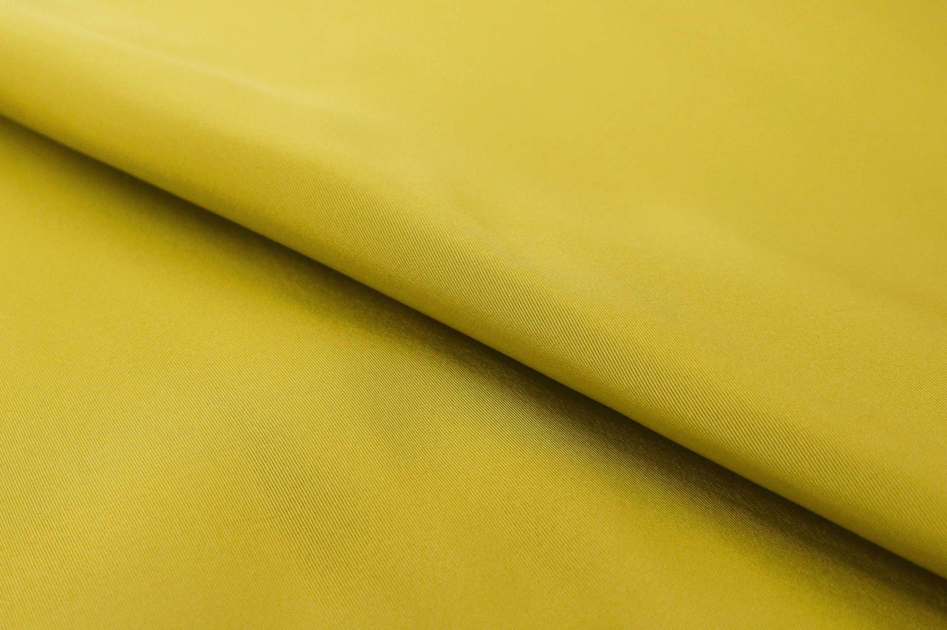 Silk Gros de Londres with a Bounce Finish in Grellow
