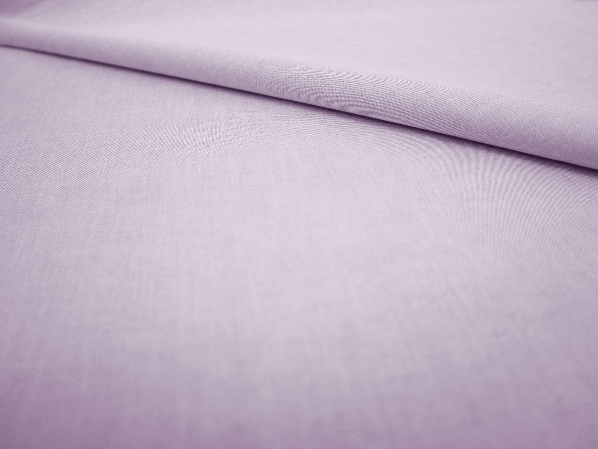 Faded Cotton Chambray in Amethyst