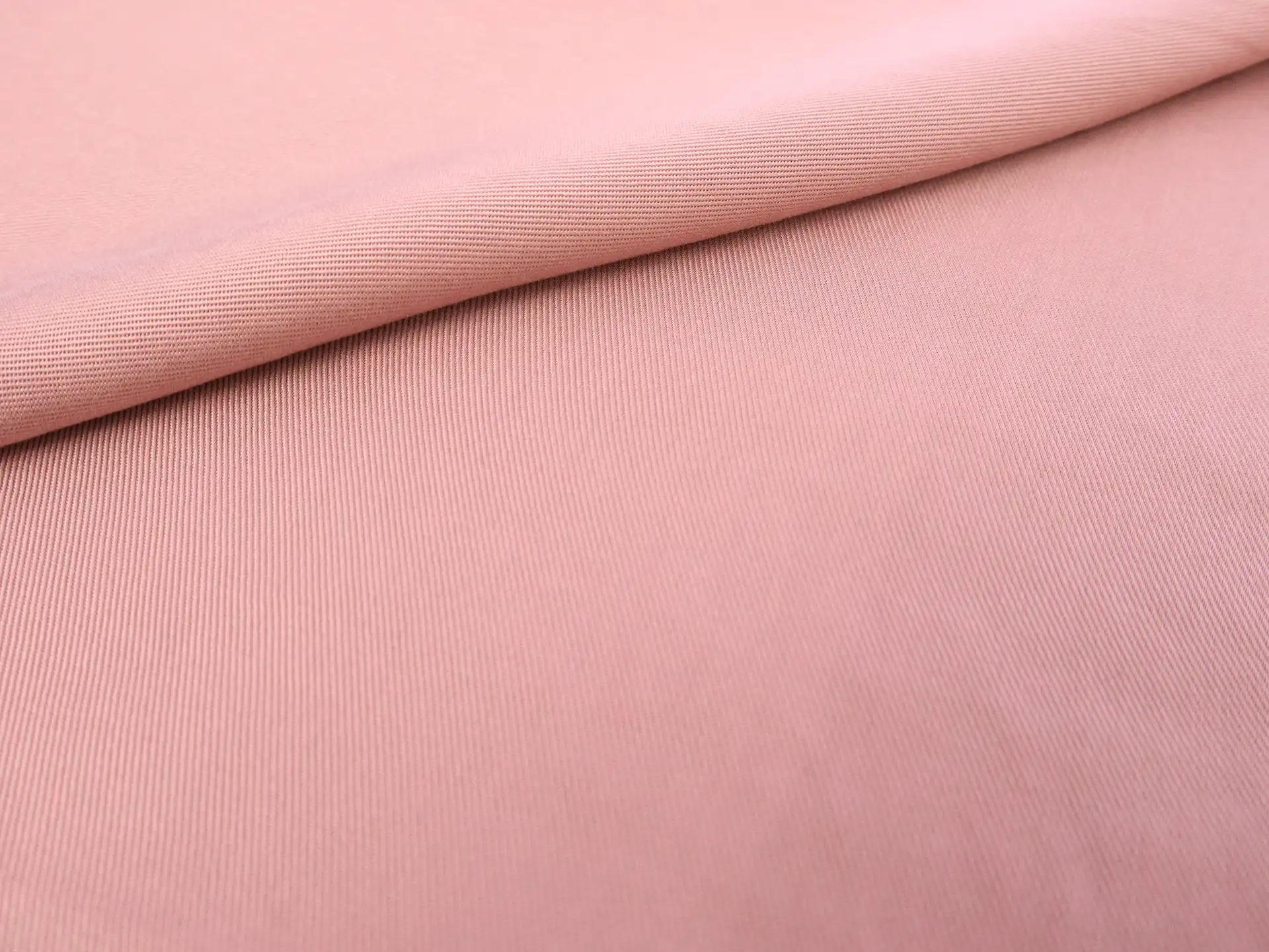 Sustainable Lyocell Twill in Woodrose