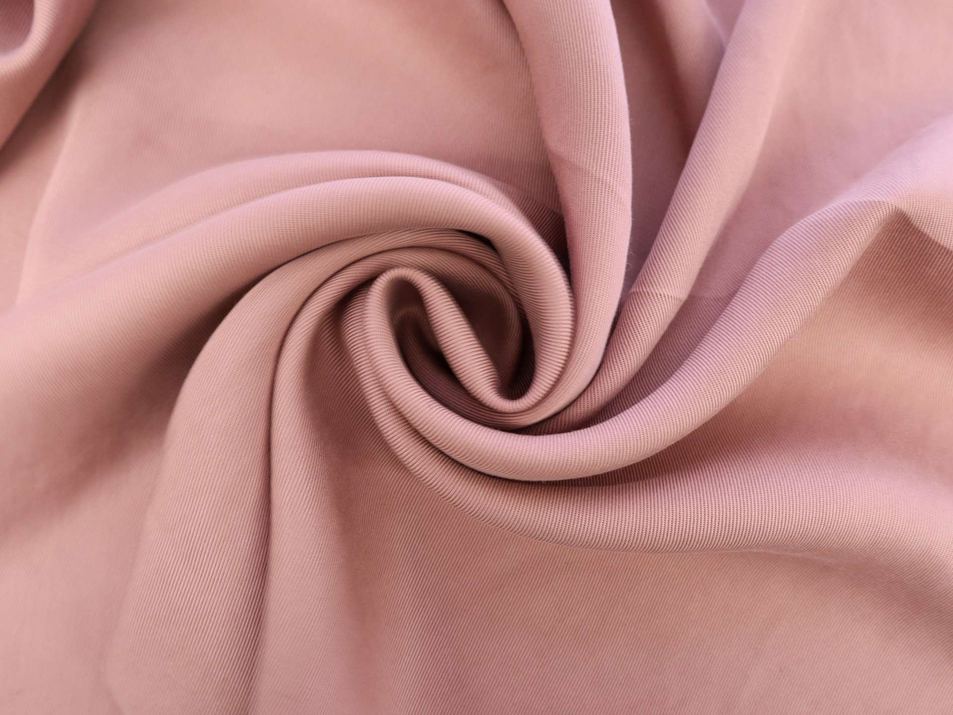 Sustainable Lyocell Twill in Woodrose