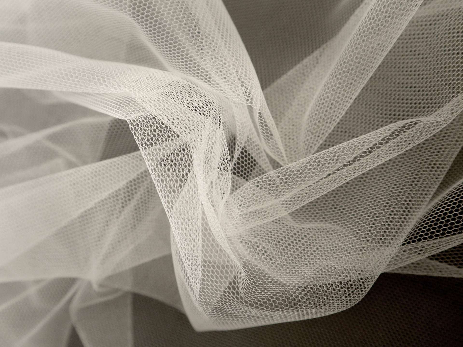 Nylon Fill Tulle In Greggio 
