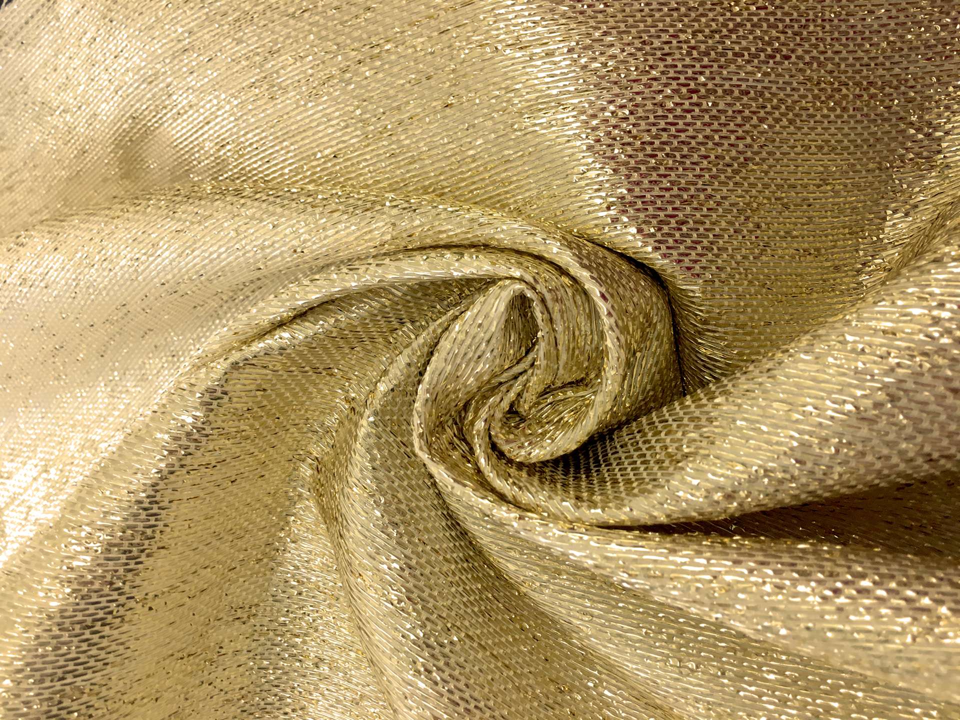 Cotton and Silk Blend Metallic Raffia in Gold