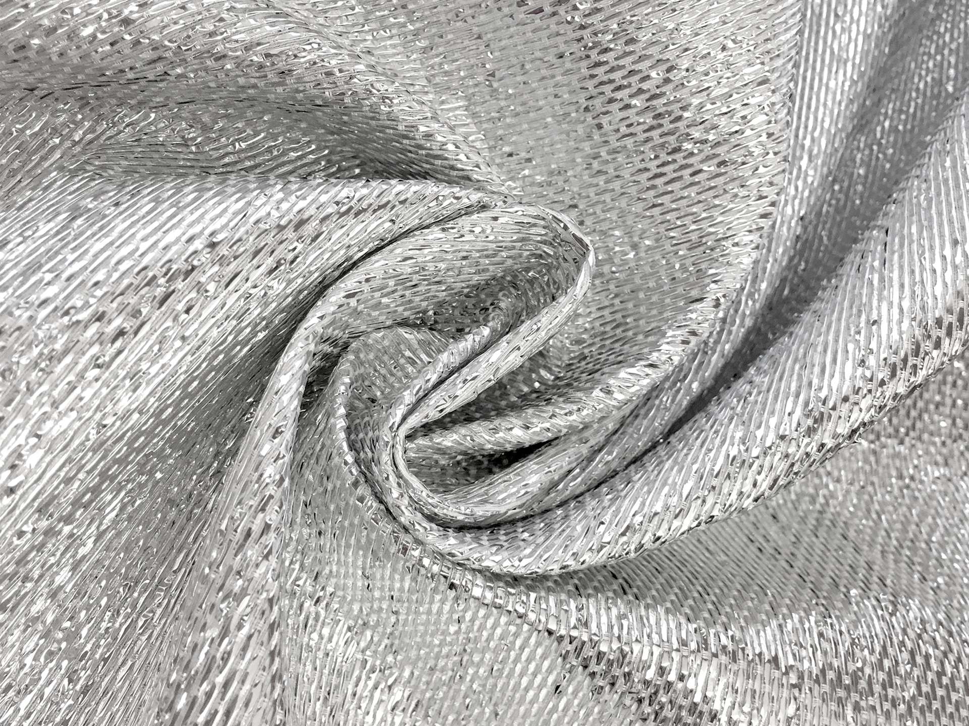 Cotton and Silk Blend Metallic Raffia in Silver and White