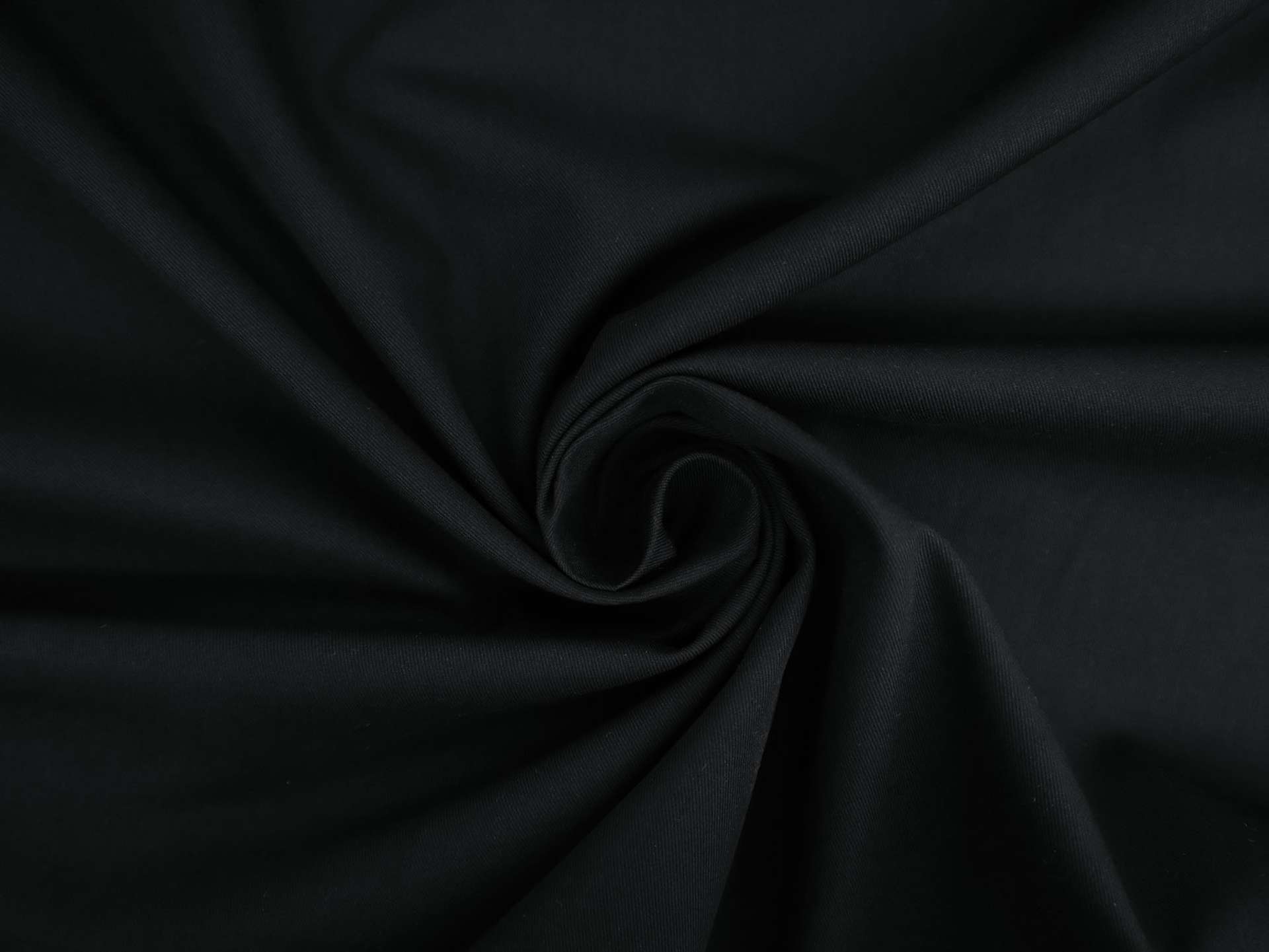 Italian Extra Fine Double Twisted Twill in Black