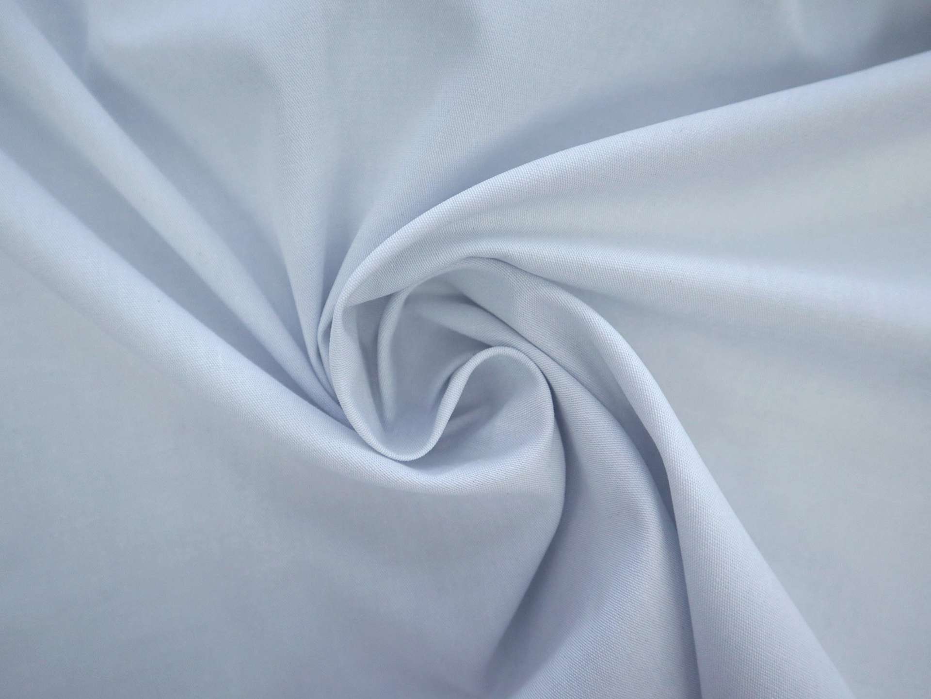 Faded Cotton Chambray in Fog