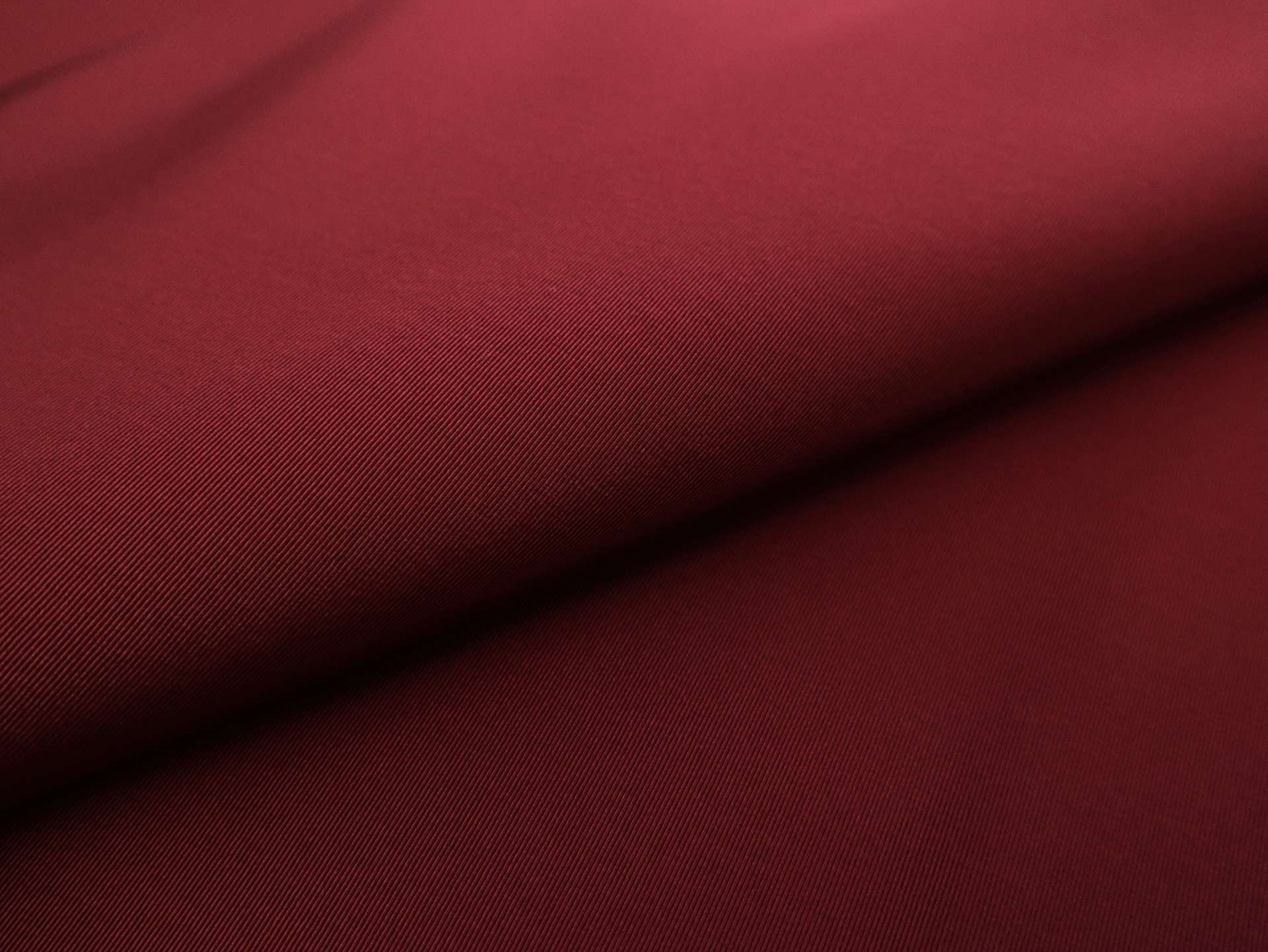 Silk Gros De Londres in Merlot