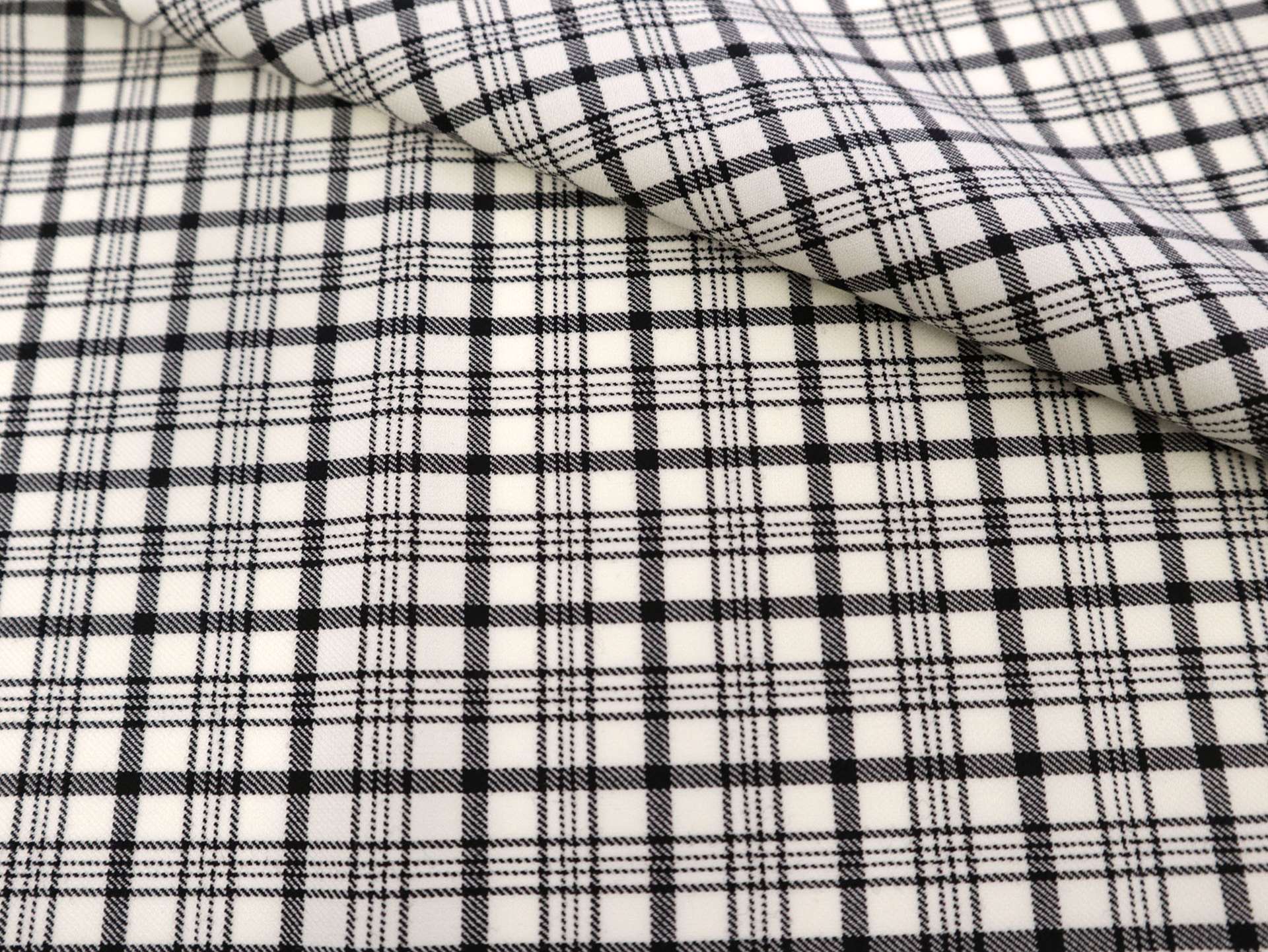 Italian Wool Lycra Plaid Suiting in White