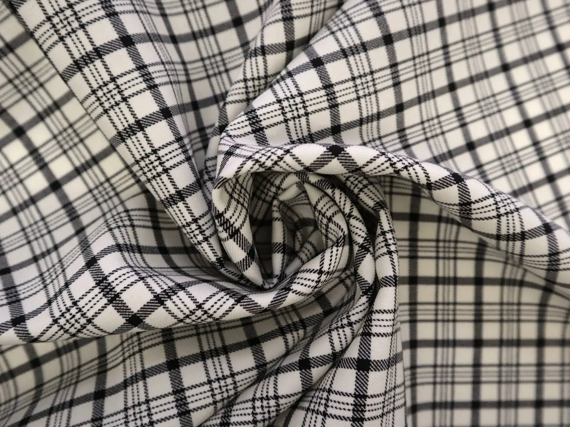 Italian Wool Lycra Plaid Suiting in White