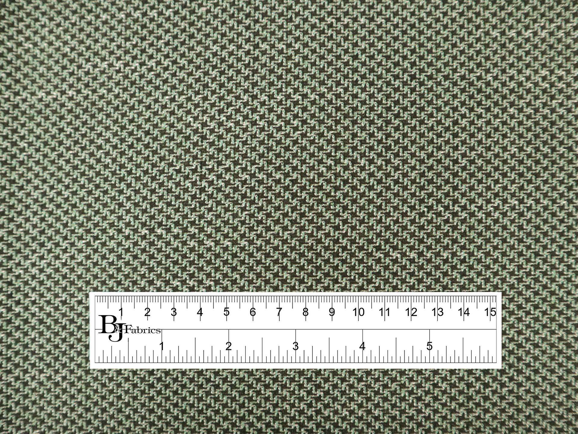 Bamboo Blend Petit Houndstooth Suiting in Celadon