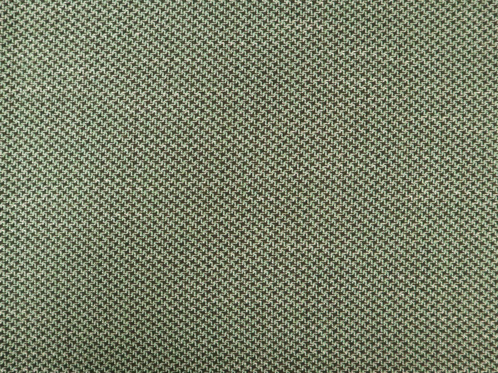 Bamboo Blend Petit Houndstooth Suiting in Celadon