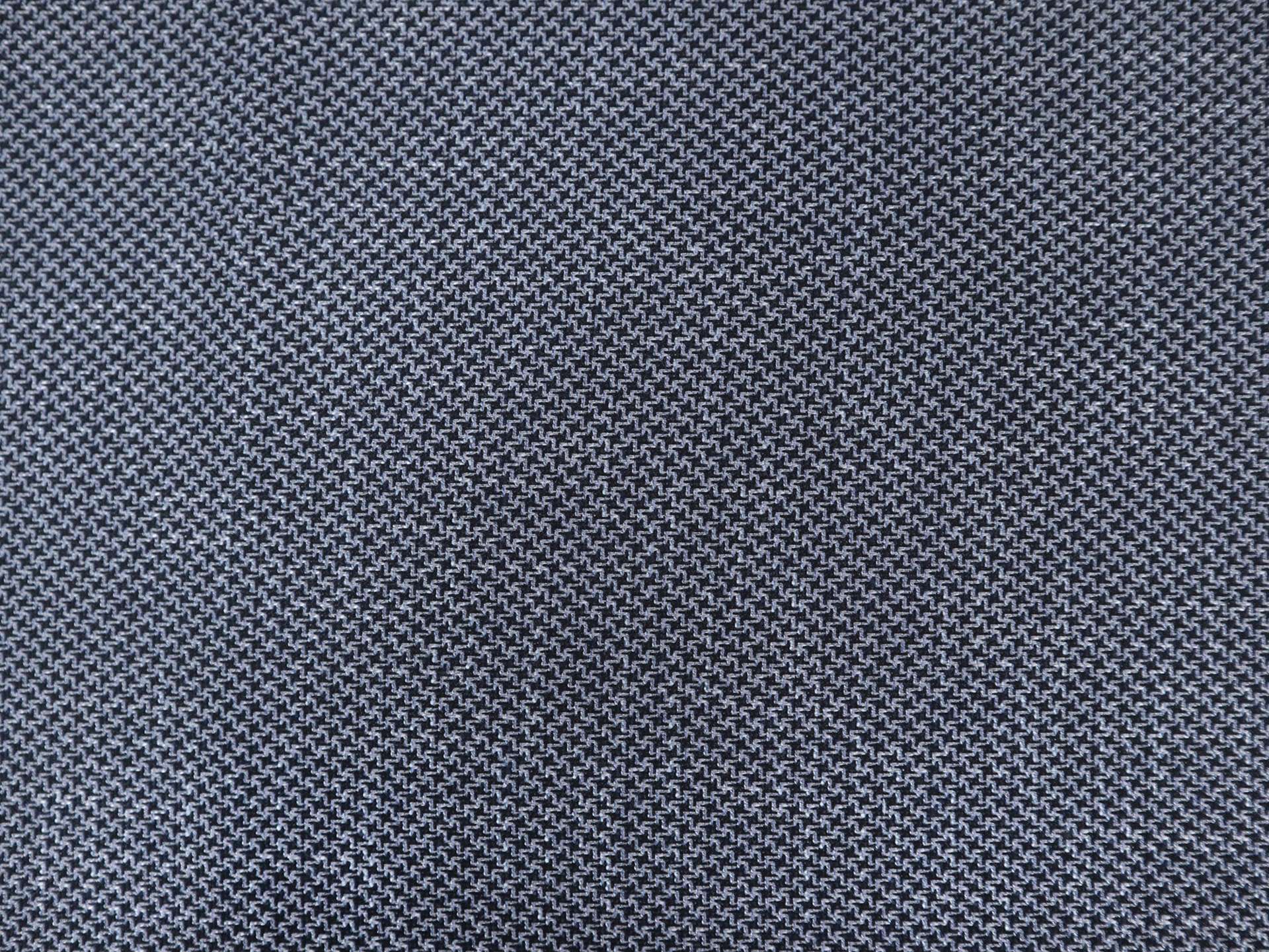 Bamboo Blend Petit Houndstooth Suiting in Blue