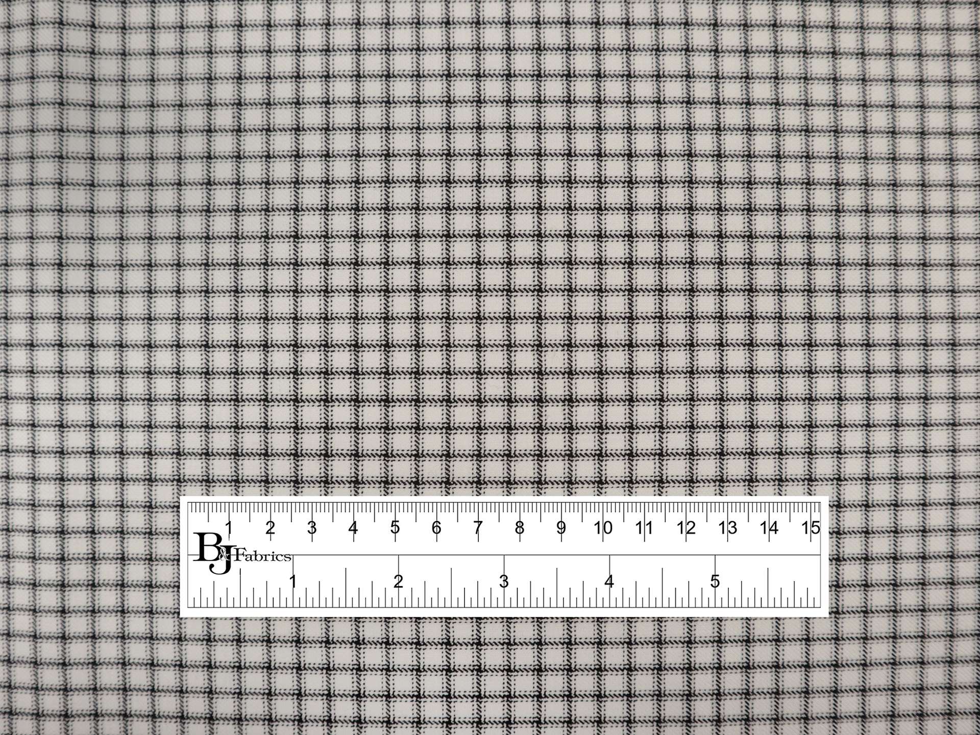 Italian Virgin Wool Lycra Check Suiting in White