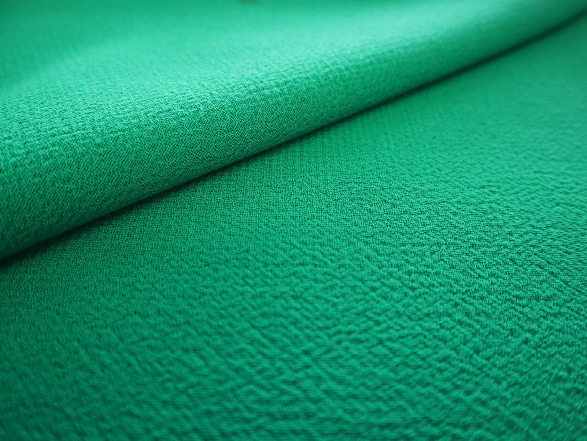 Italian Wool Double Crepe in Shamrock Green