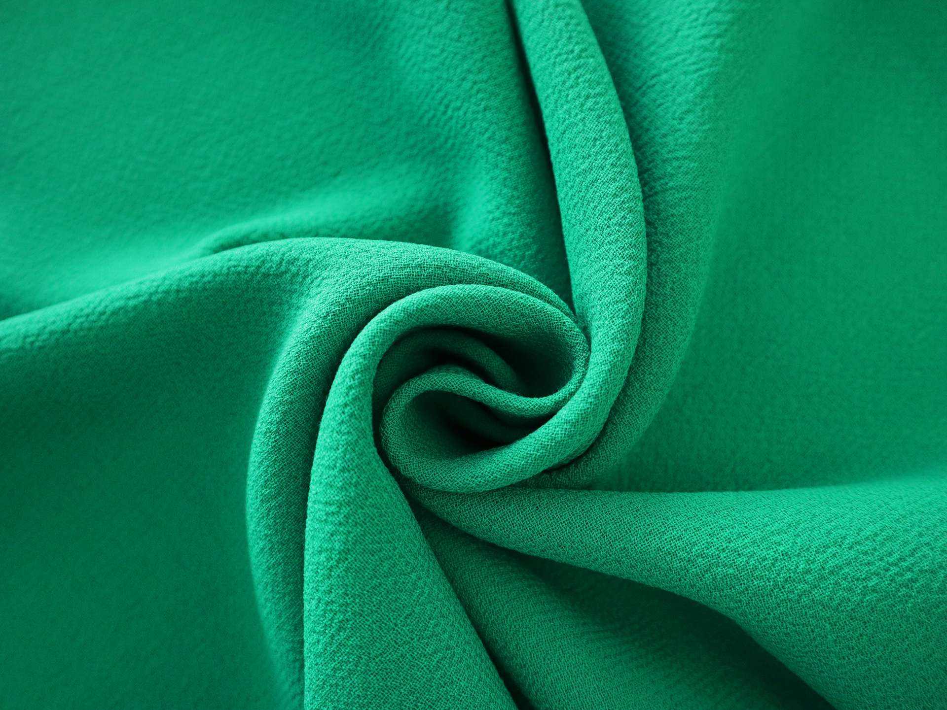 Italian Wool Double Crepe in Shamrock Green