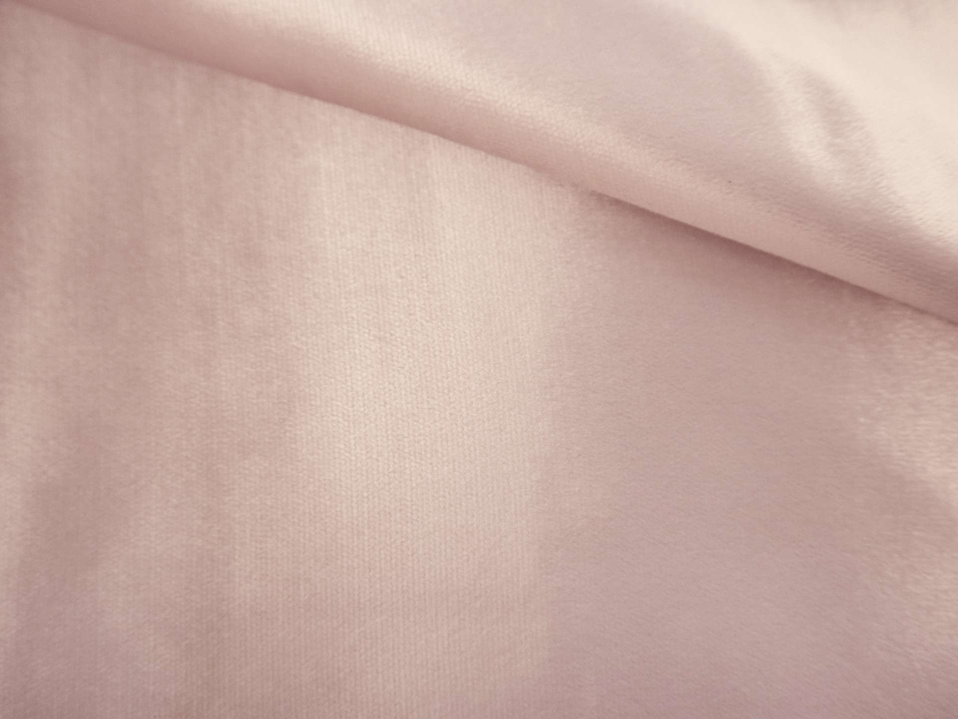 Rayon Panné Velvet in Barely Pink