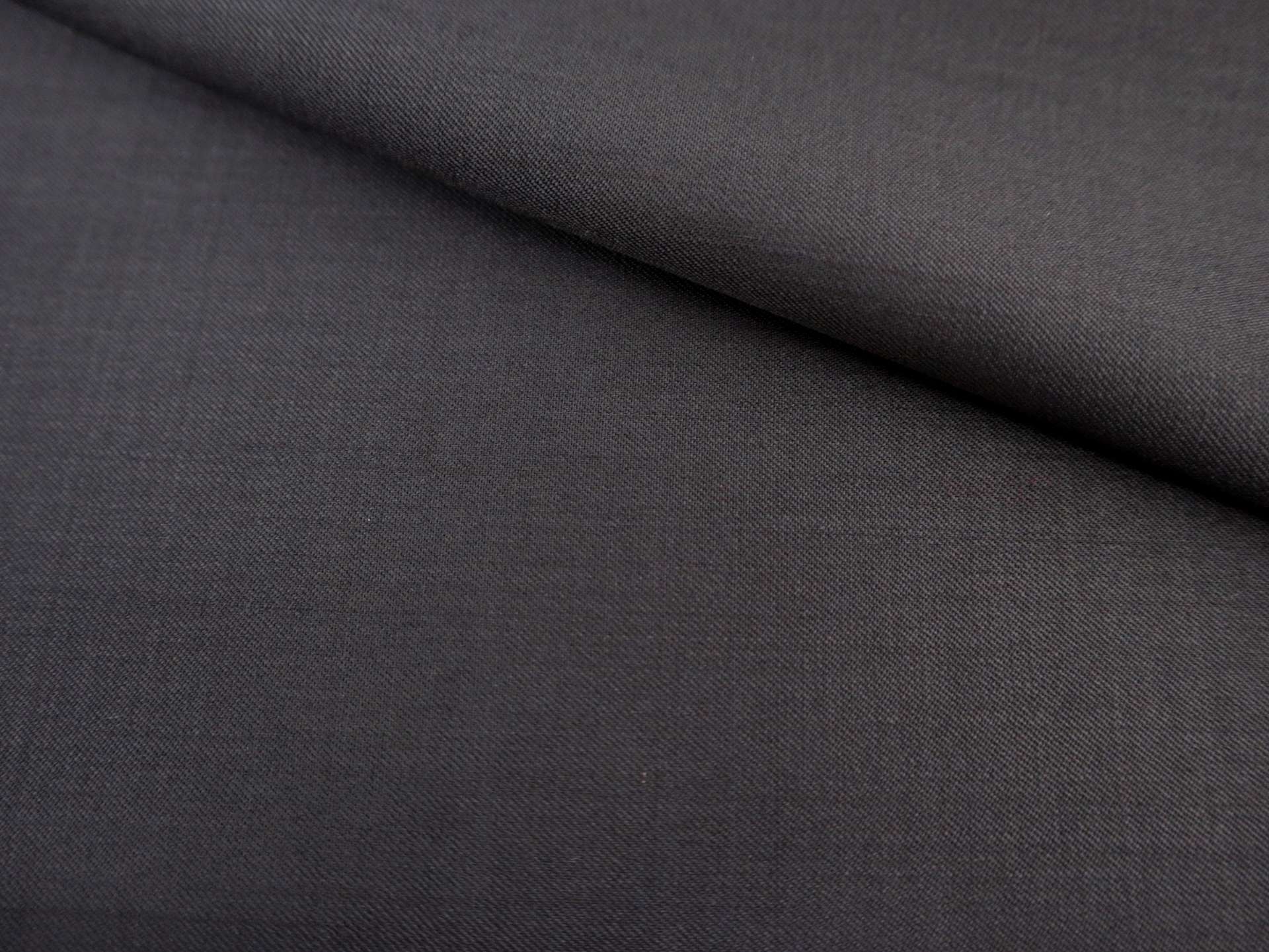 Scottish Super 120’s Wool Suiting in Charcoal