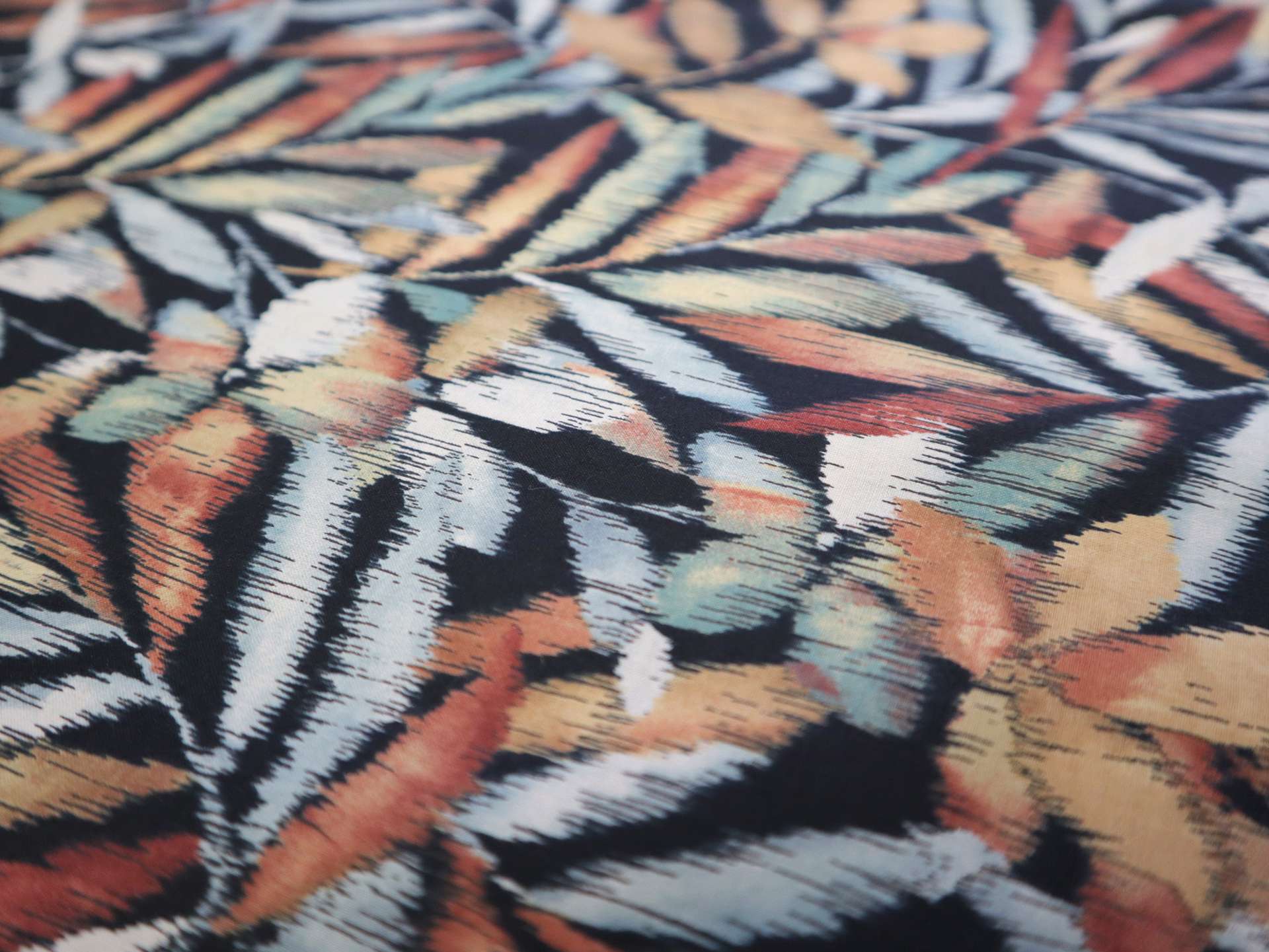 Pima Cotton Print with Leaf Pattern 