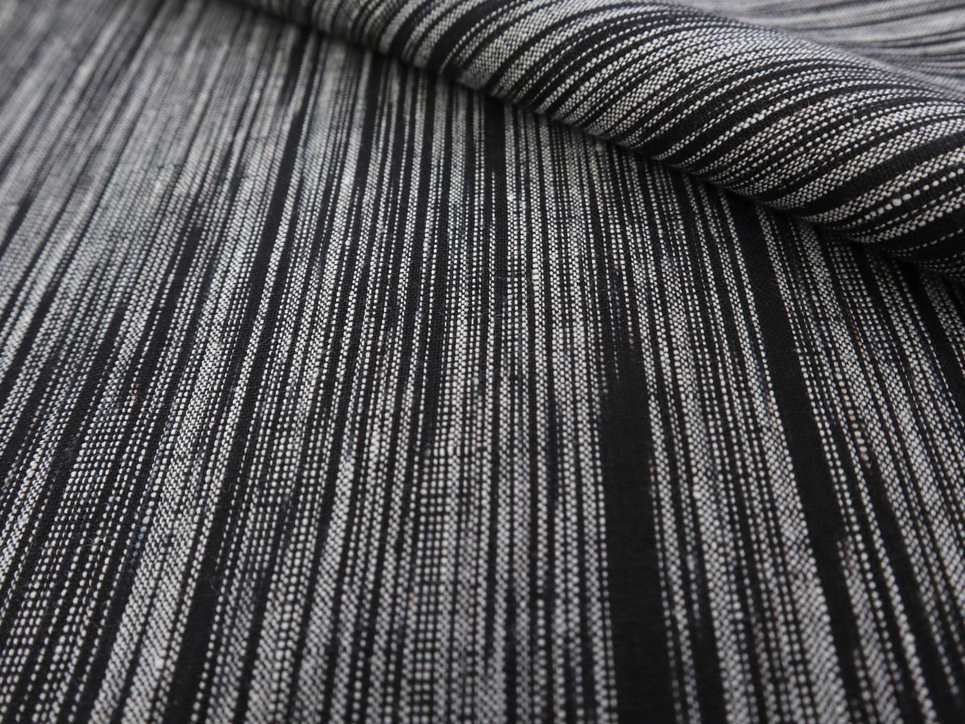 Woven Linen Novelty Stripe in Phantom Black