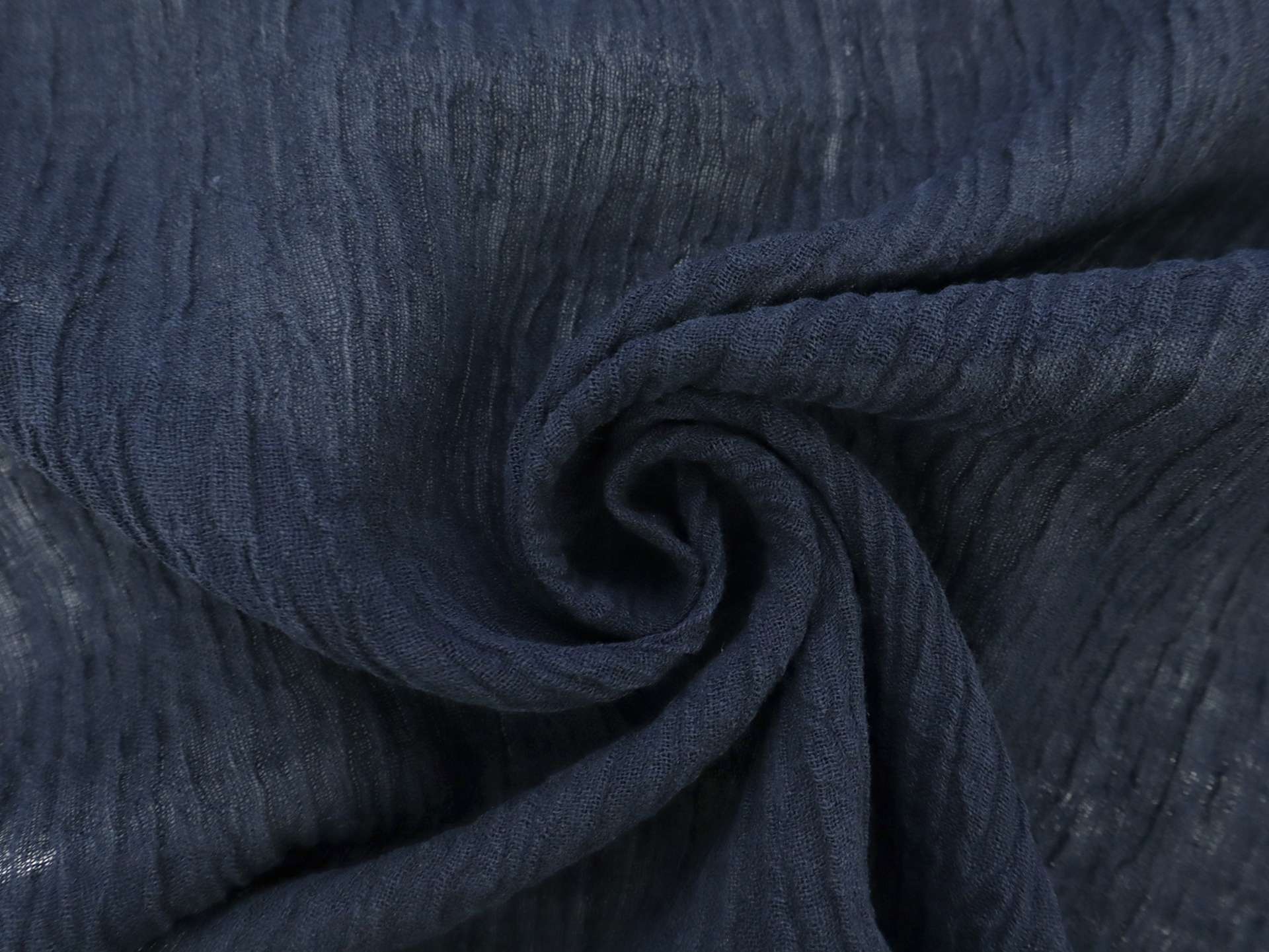 Crinkled Linen Gauze in Navy