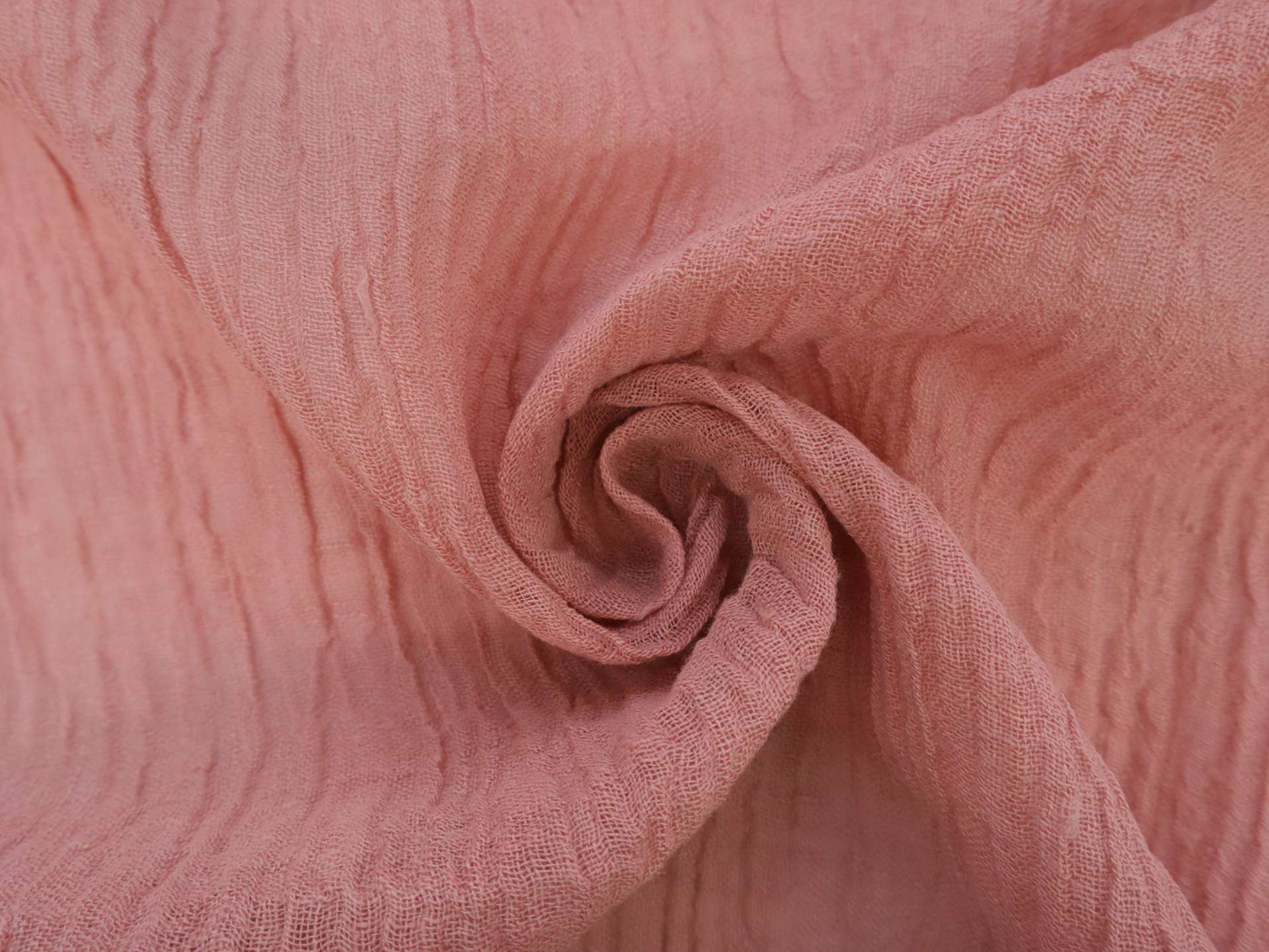 Crinkled Linen Gauze in Salmon Pink