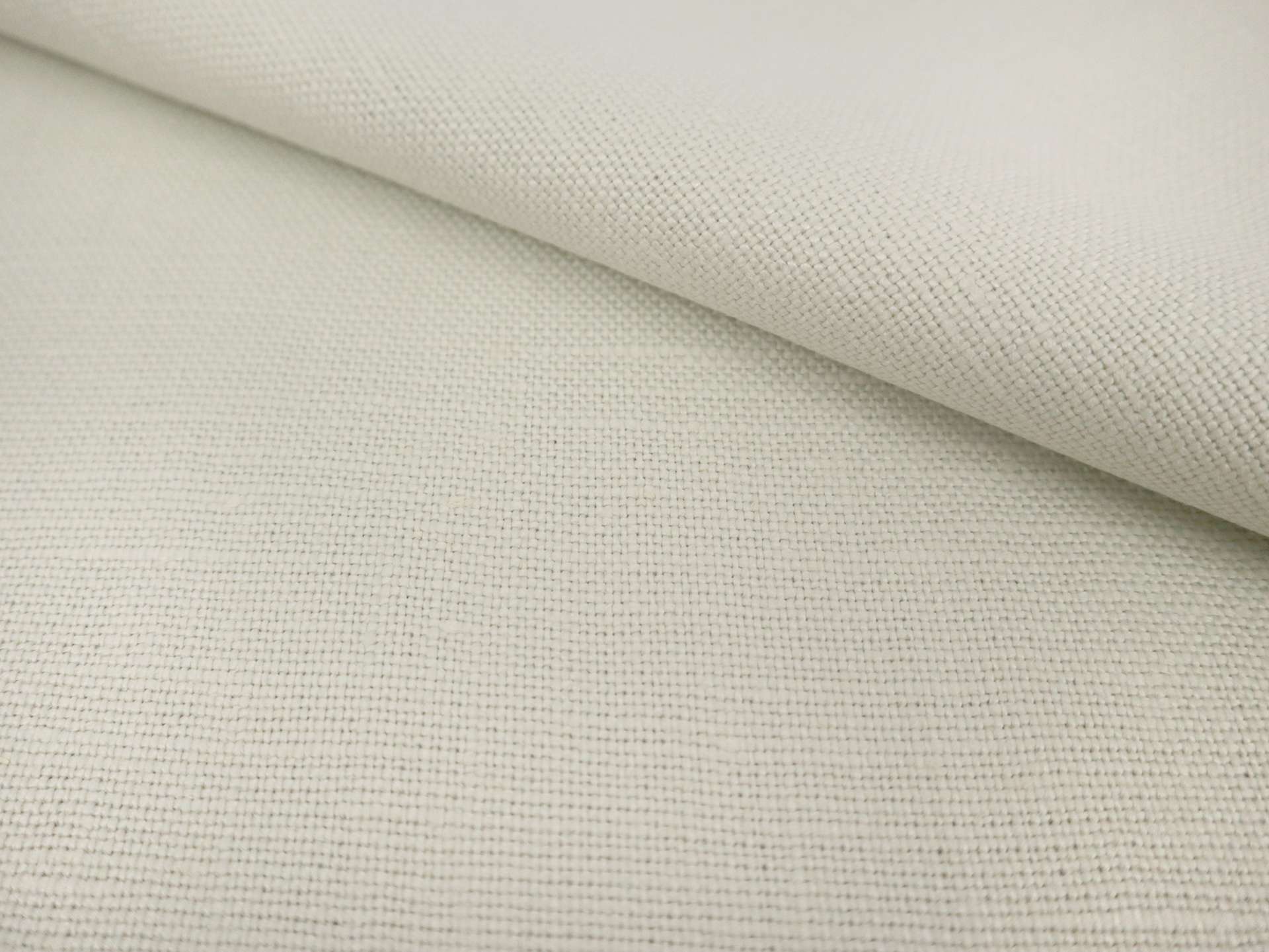 Belgian Sanforized Upholstery Linen in Fog 