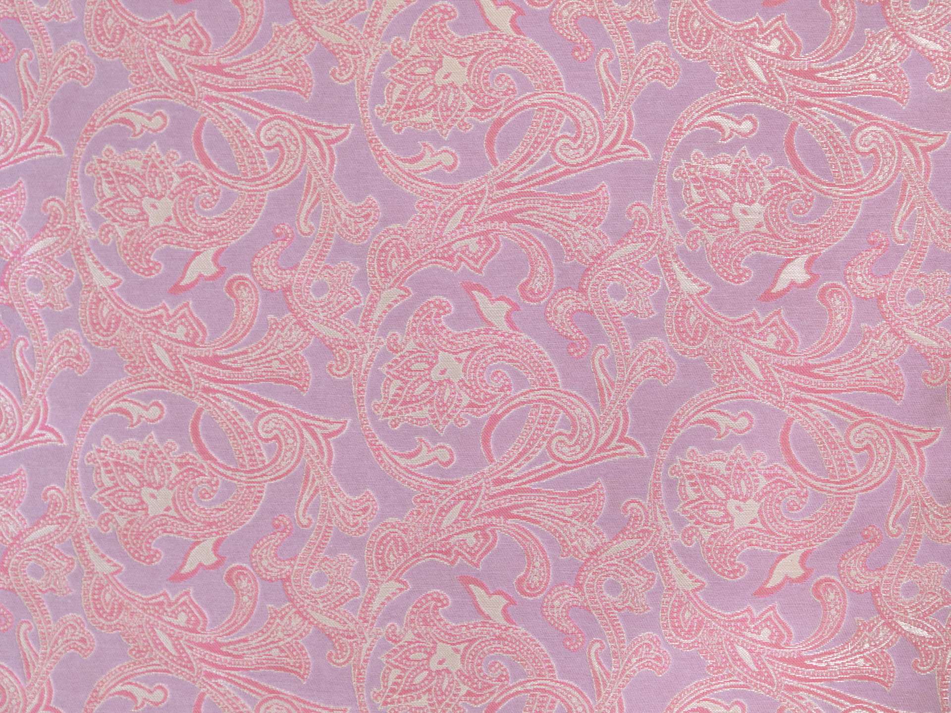 Metallic Brocade with Filigrees 