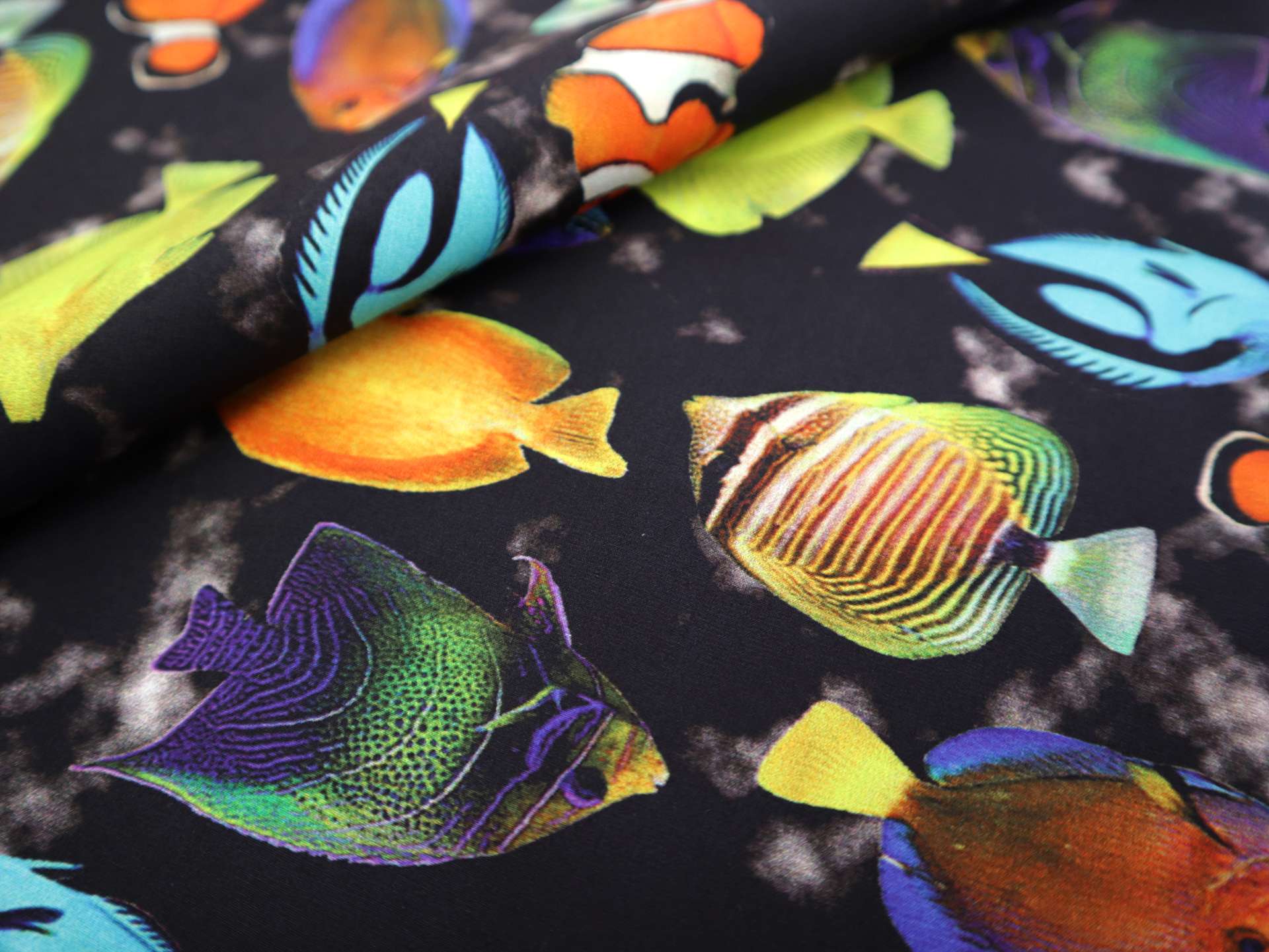 Cotton Broadcloth Digital Print with Fish School