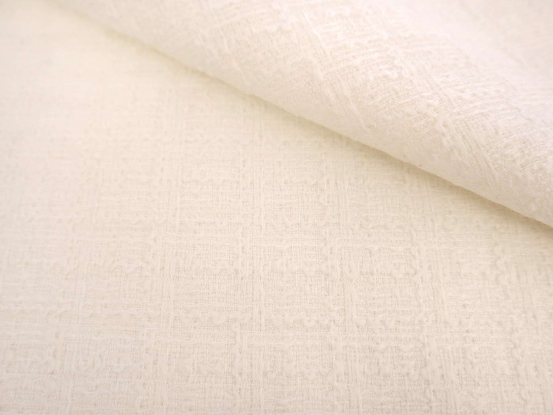 Couture Wool Tweed in Ivory